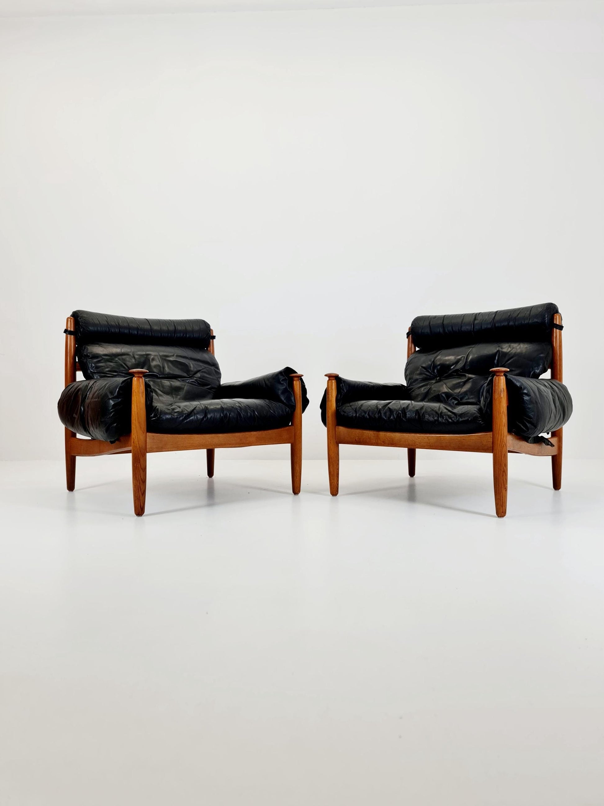 mid century armchairs By Eric Merthen for ire möbler in leather and Oak wood , Sweden 1960s