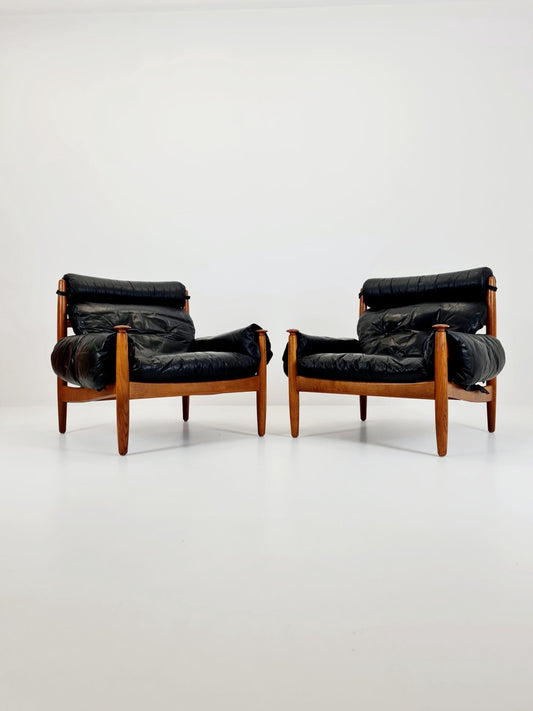 mid century armchairs By Eric Merthen for ire möbler in leather and Oak wood , Sweden 1960s