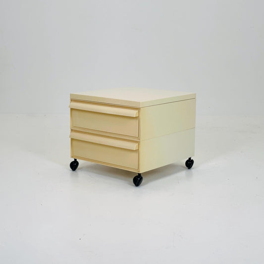Space age Chest of drawers on wheels model 4601 by Simon Fussell for Kartell, Italy 1970s