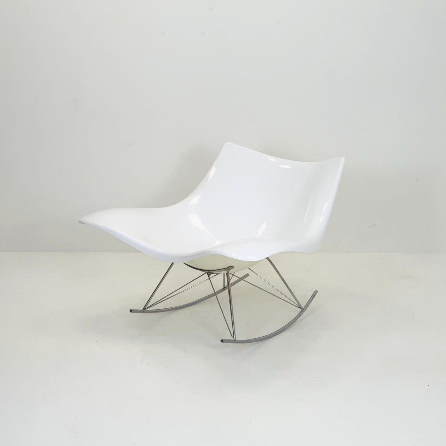 Thomas Pedersen “Stingray” Lounge Chair for Fredericia – Iconic Modern Scandinavian Rocking Chair