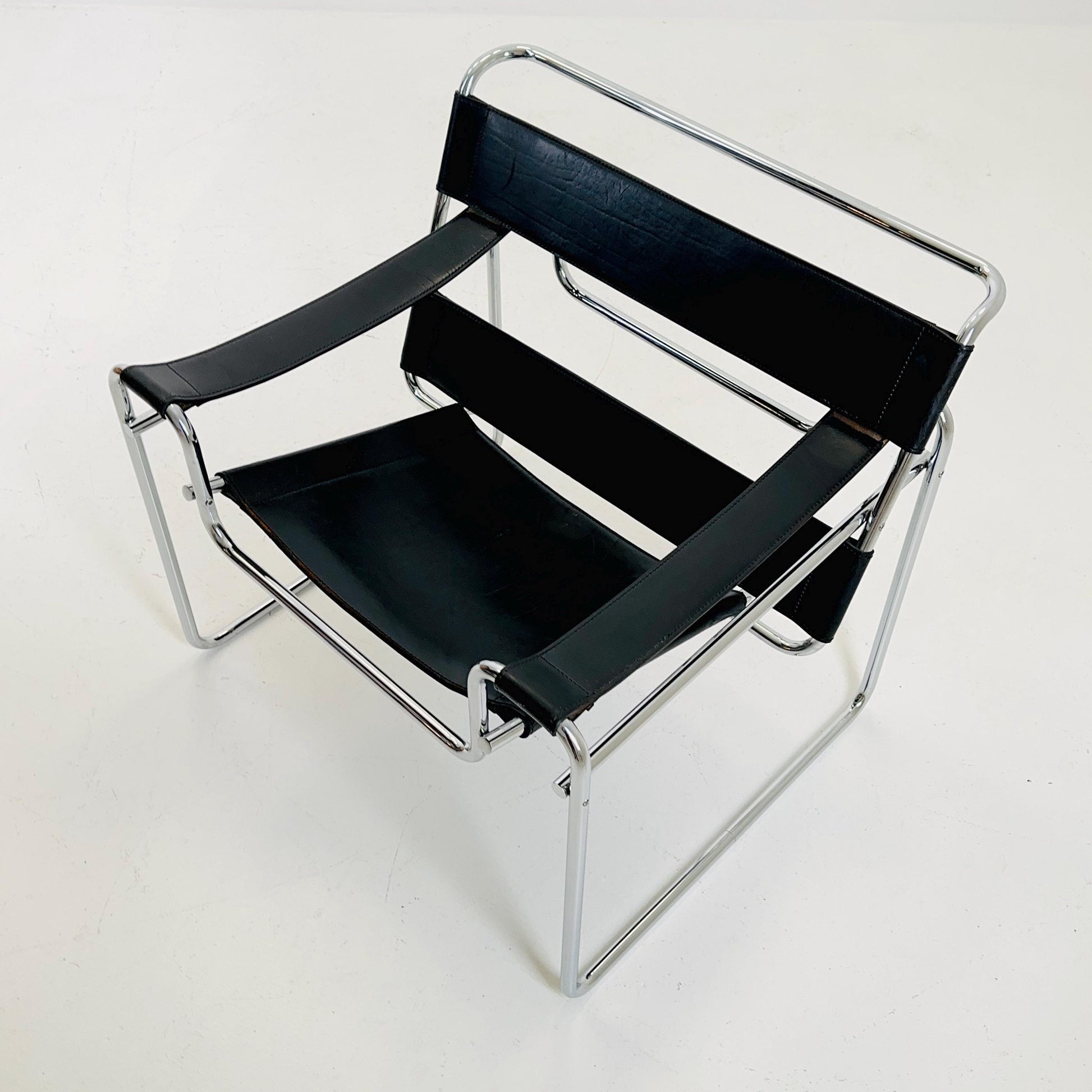 Marcel Breuer Wassily Style leather B3 Chairs 1980s Italy by Fasem
