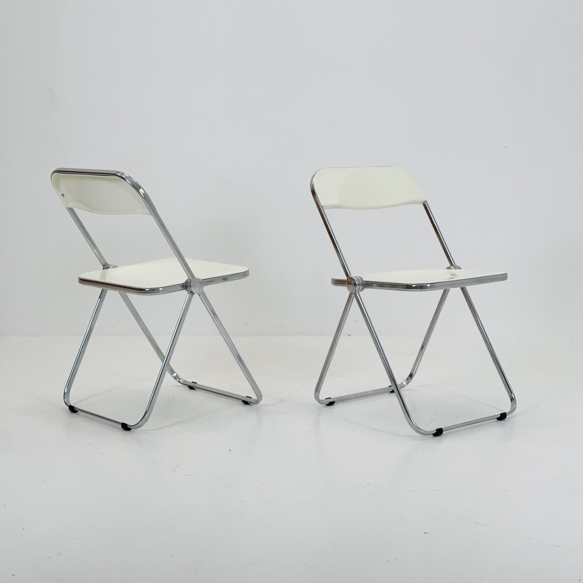 Set of 2 vintage Italian Plia Folding Chairs by Giancarlo Piretti for Castelli, 1970s