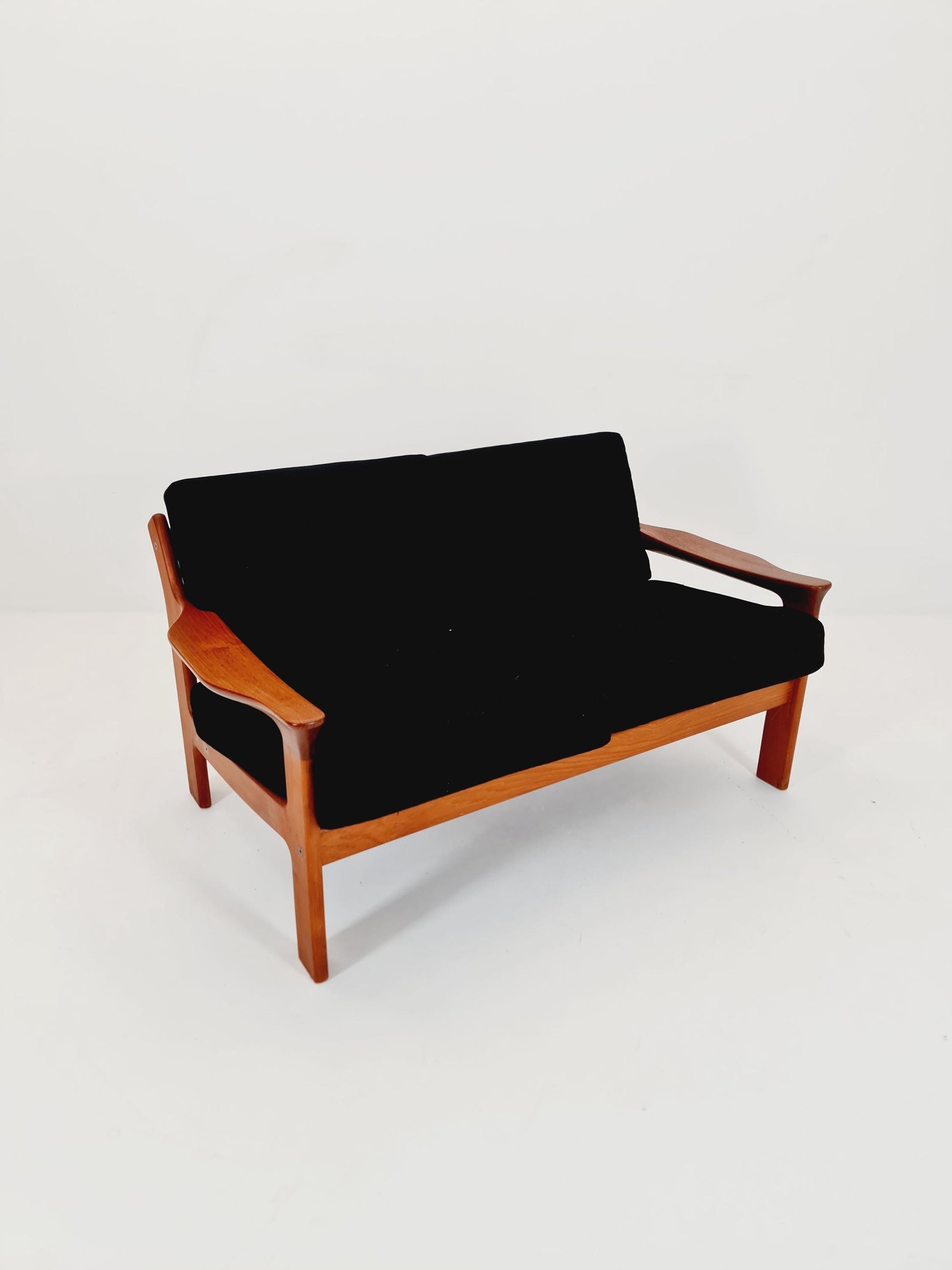 Mid Century Dansih teak 2-Seater Sofa , 1960s