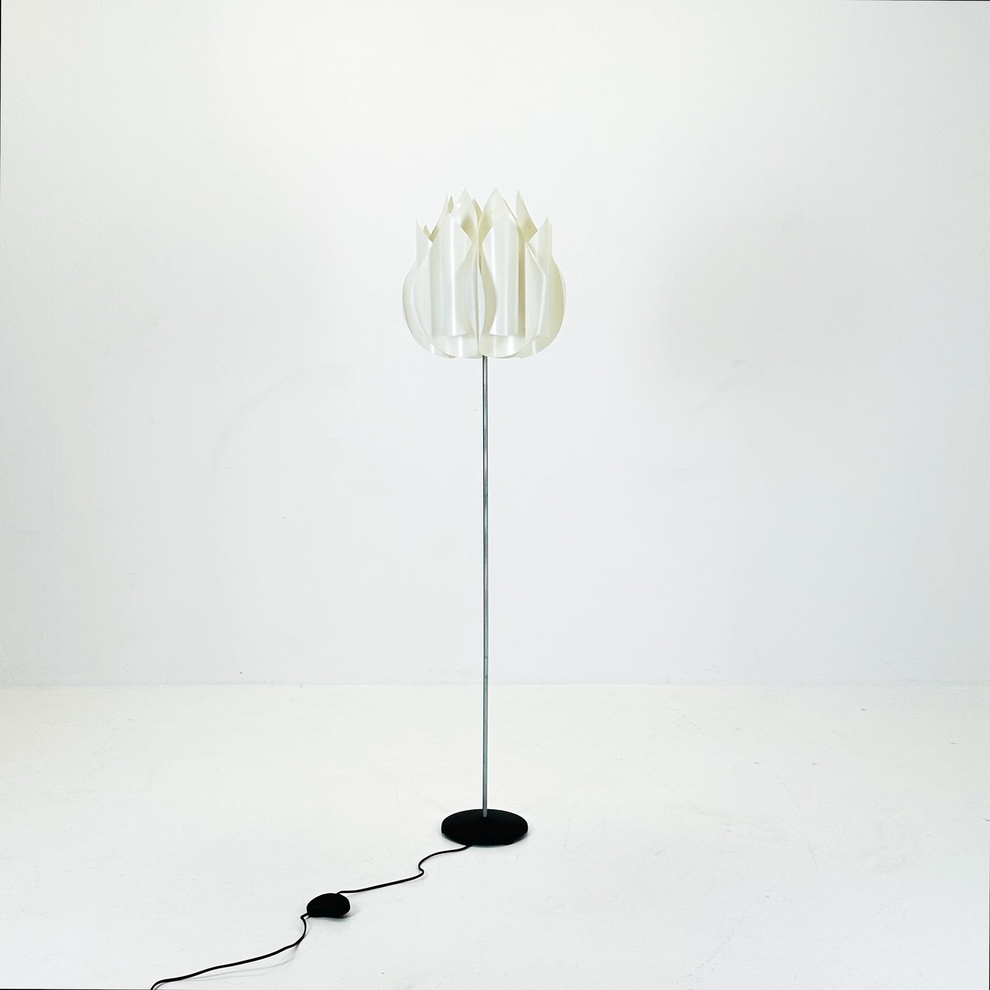 Mid century floor lamp designed by Flemming Brylle & Prenen Jacobsen from Denmark.