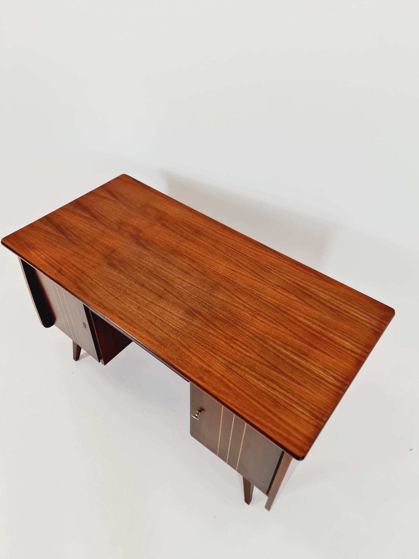 Free standing Mid century vintage desk German desk by Bähre Möbel, 1950s