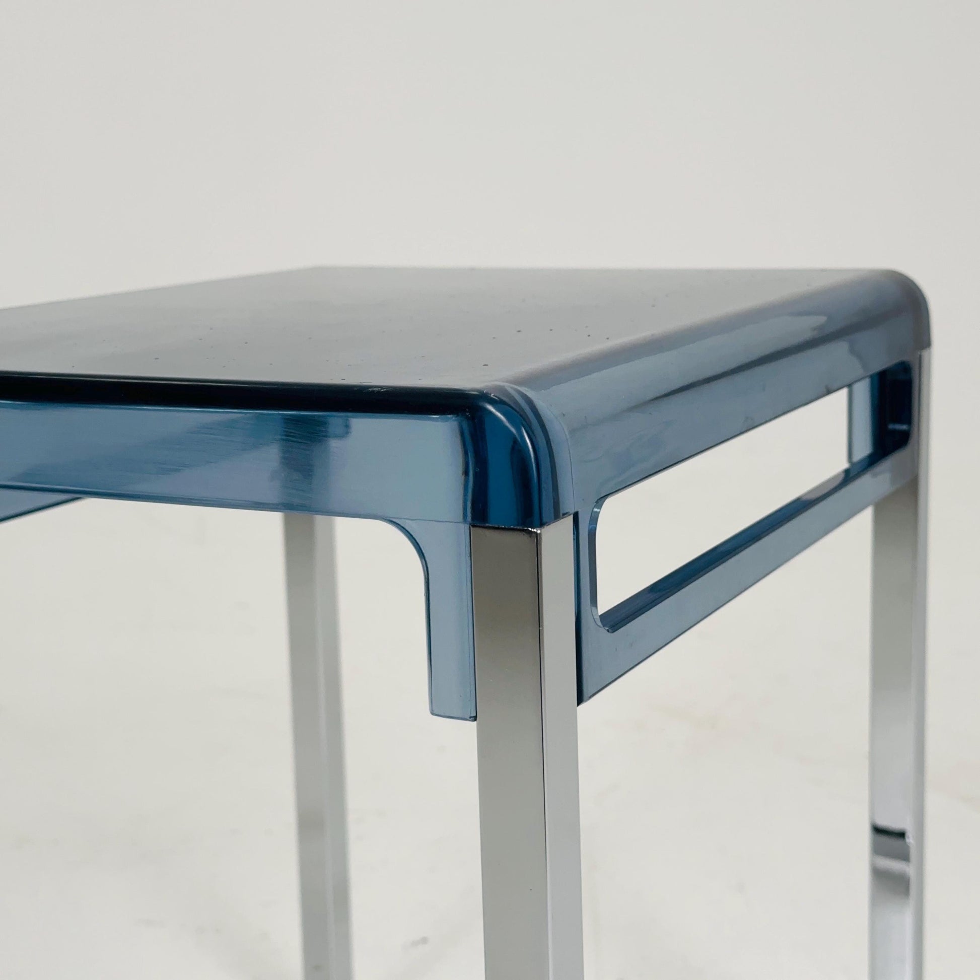 Blue Space Age side table by Marc Berthier for Prisunic, 1970s