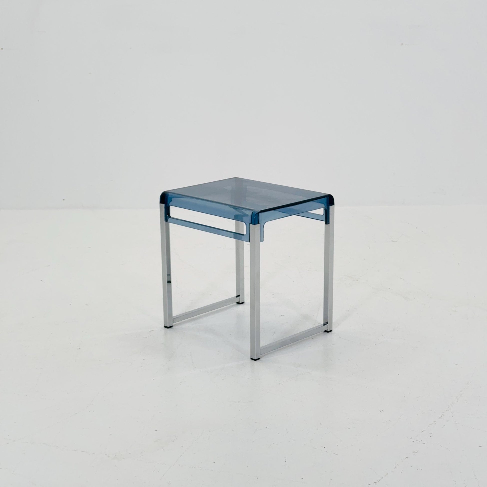 Blue Space Age side table by Marc Berthier for Prisunic, 1970s