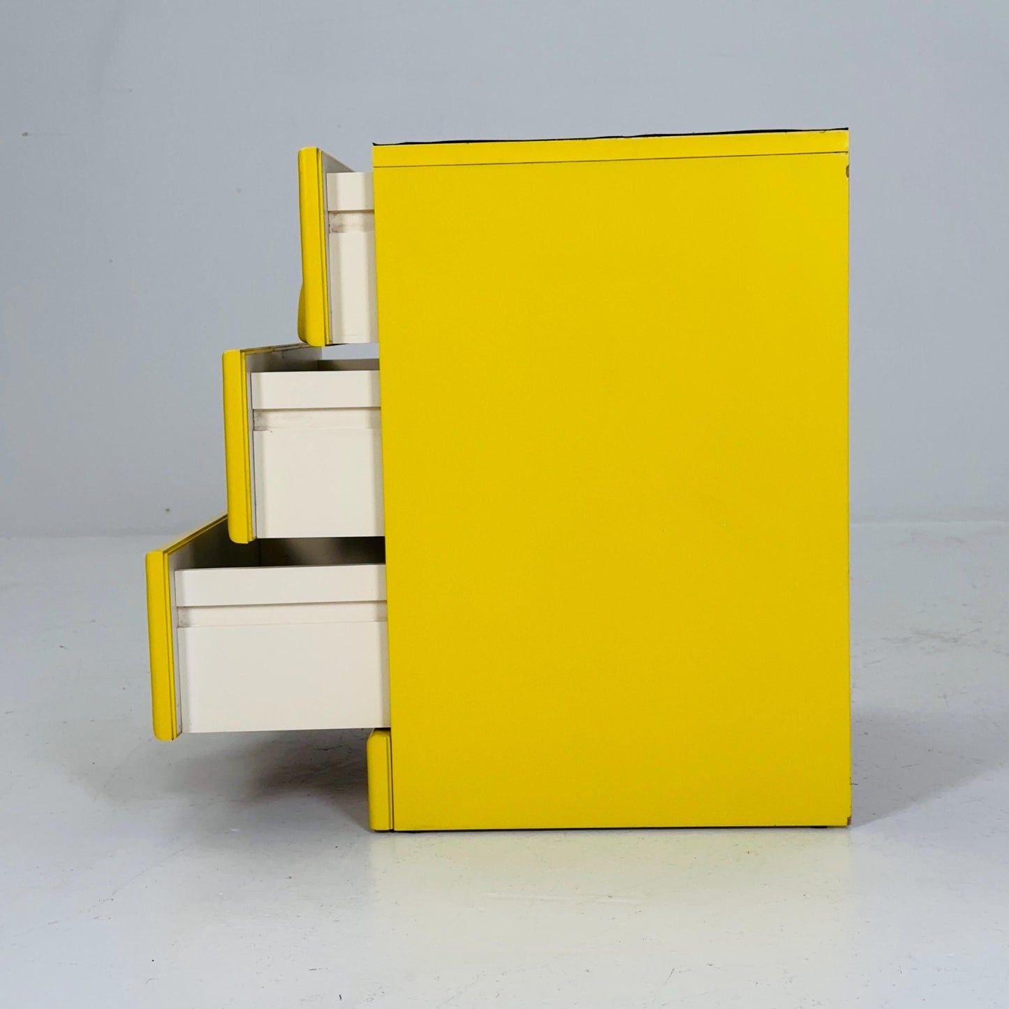Space age Quadro Chest of Drawers by Jürgen Lange for Schönbuch – Iconic Mid-Century Modern Storage ,1970s