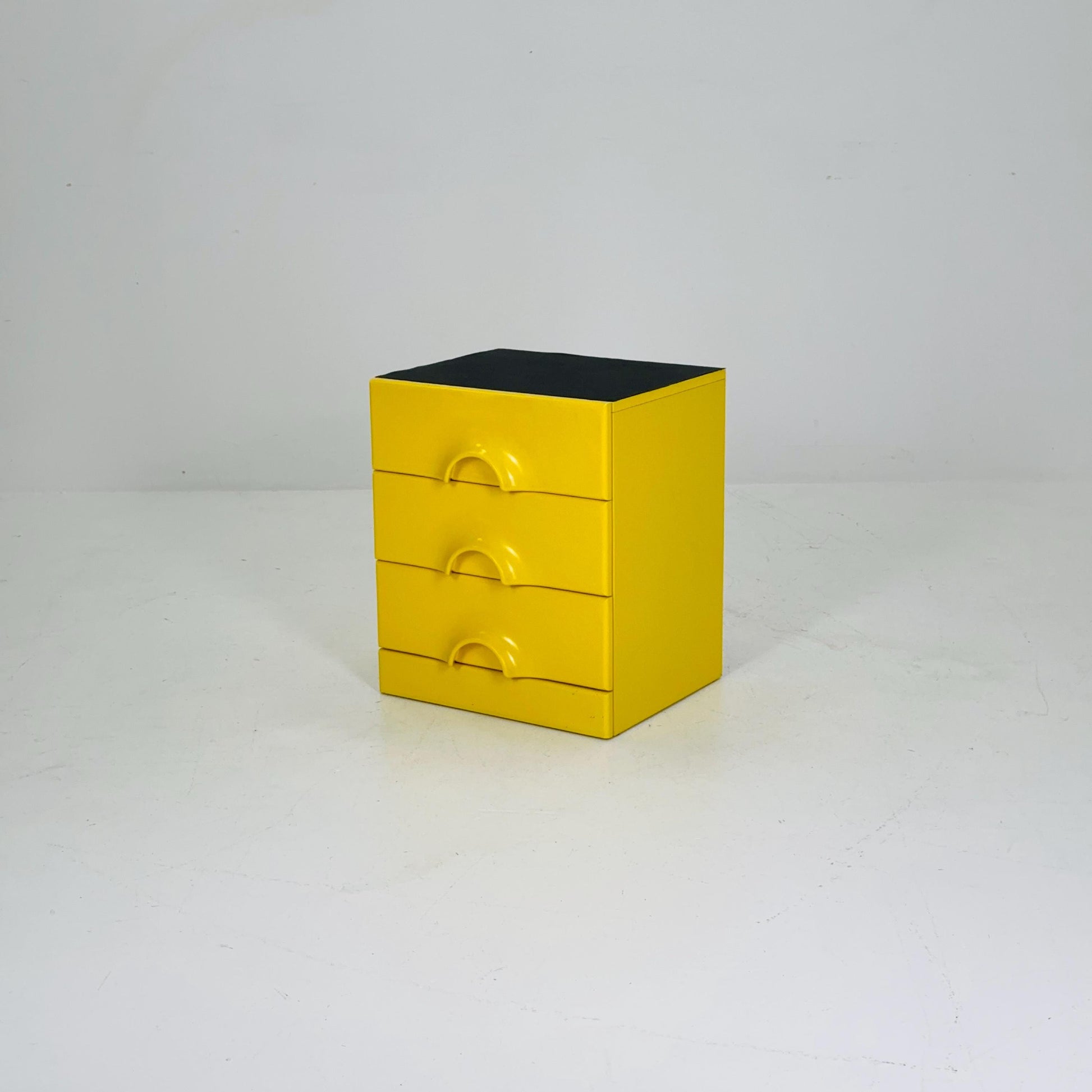 Space age Quadro Chest of Drawers by Jürgen Lange for Schönbuch – Iconic Mid-Century Modern Storage ,1970s