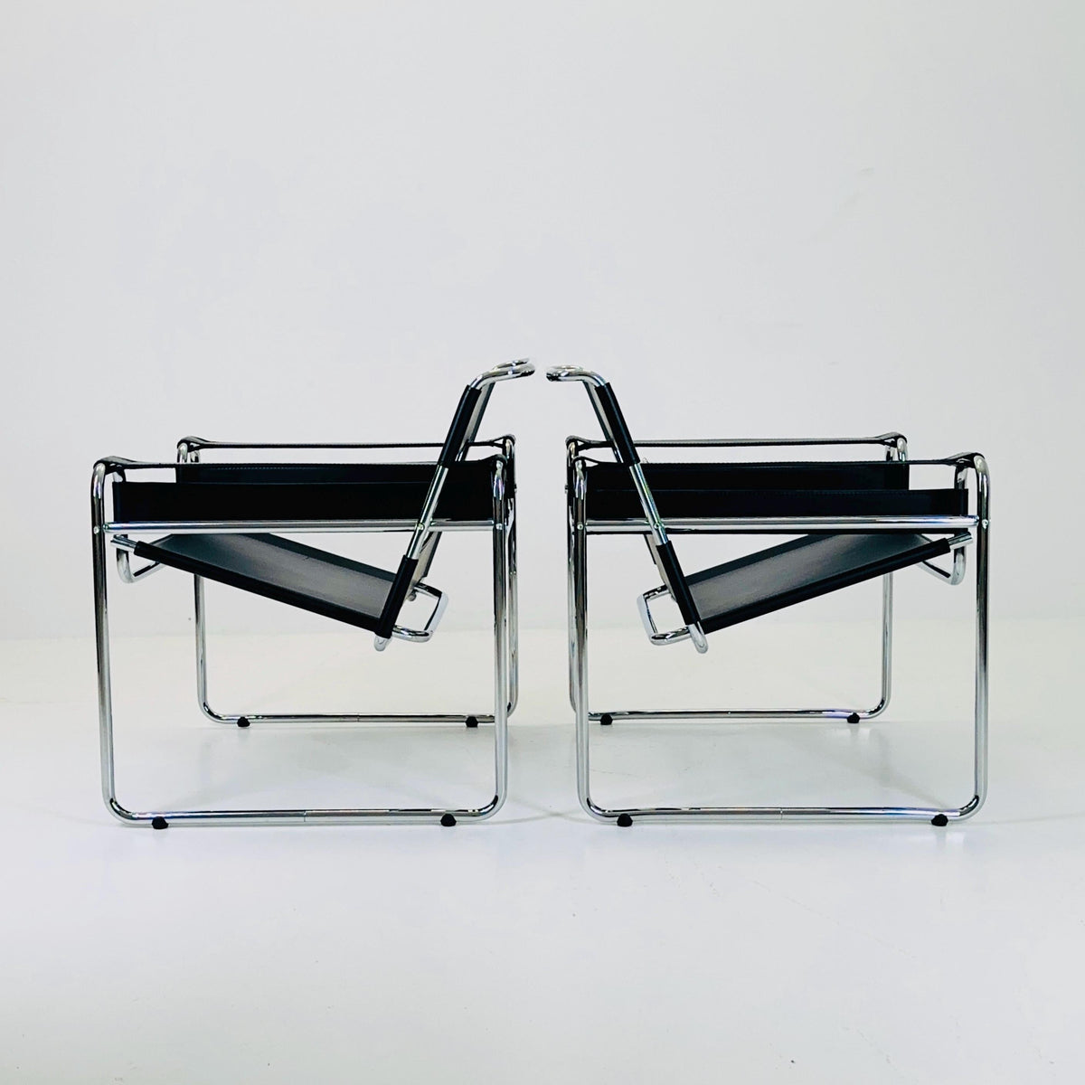 1 of 2 Mid century black B3 WASSILY Lounge armchair by Marcel Brauer 1990s Italy