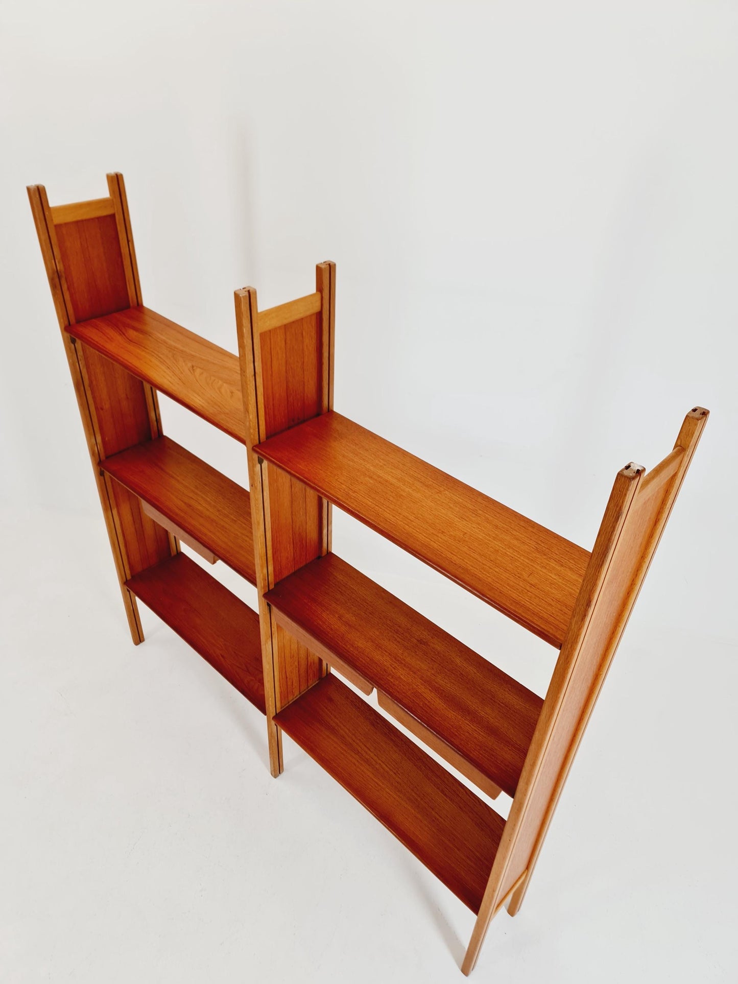 Danish freestanding vintage bookshelf system/ book case teak by Bengt Ruda, 1960s