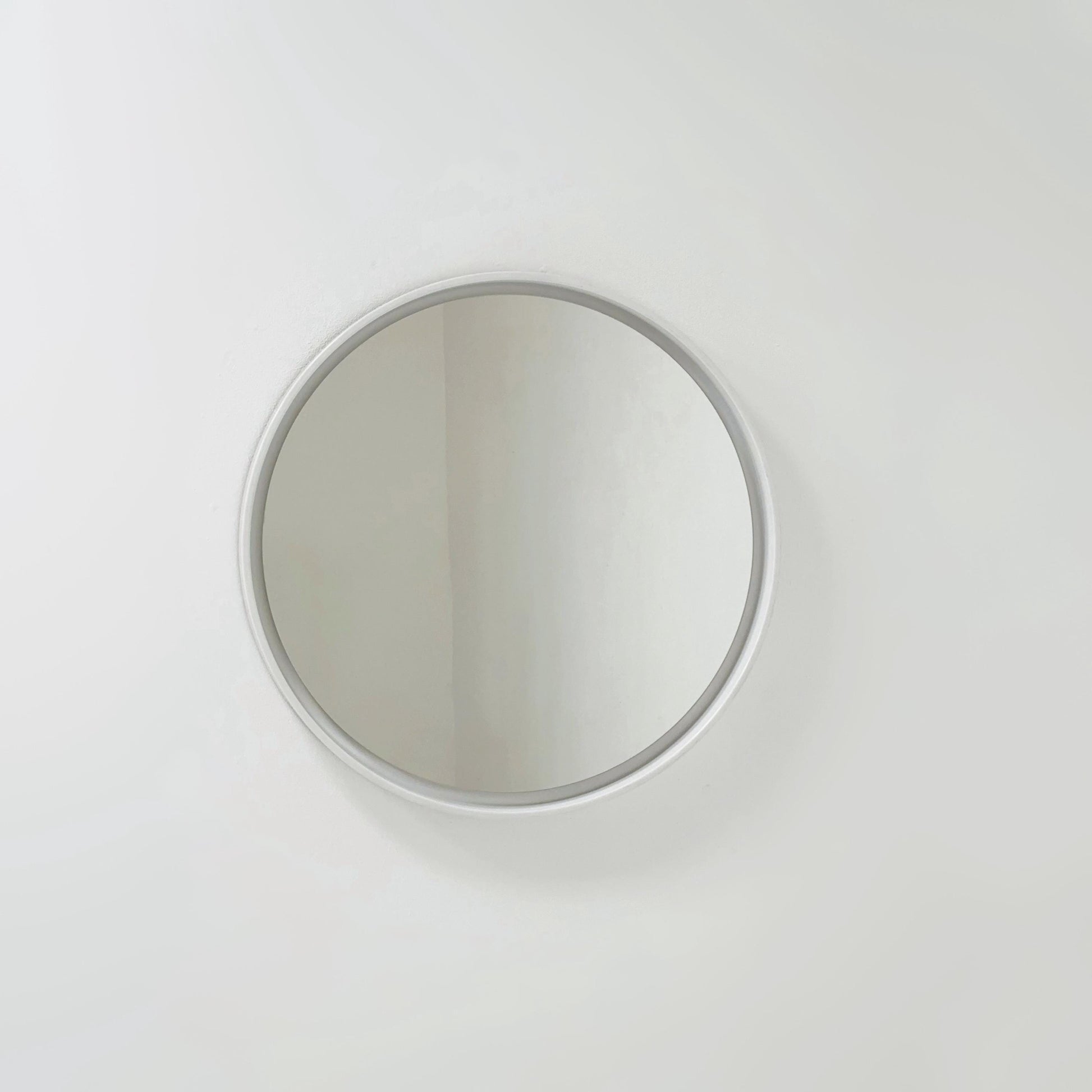 Space age/mid century large plastic frame round mirror 1970s