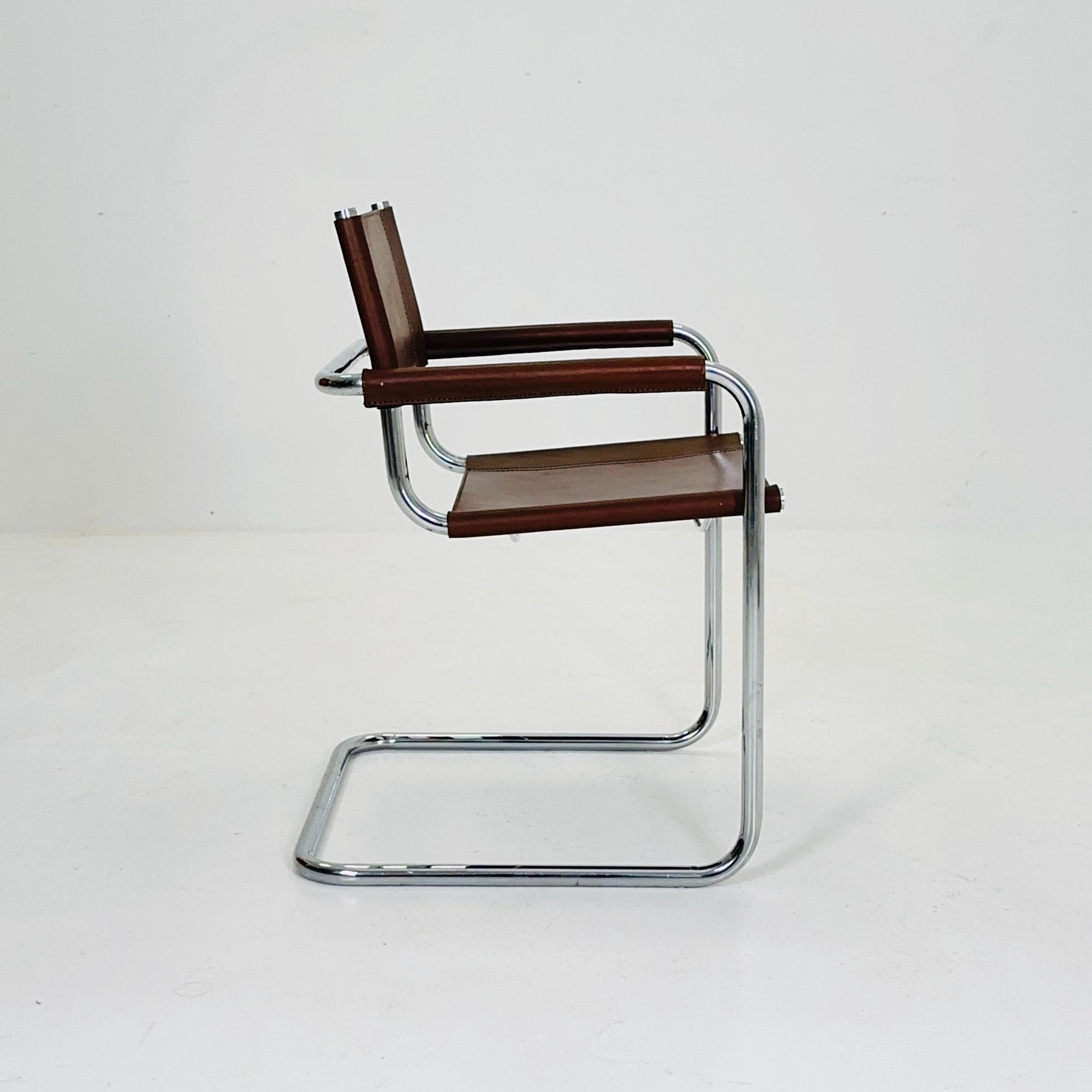 Mid century Bauhaus B34 brown leather cantilevered chair by Mart Stam for Jox Interni italy 1980s