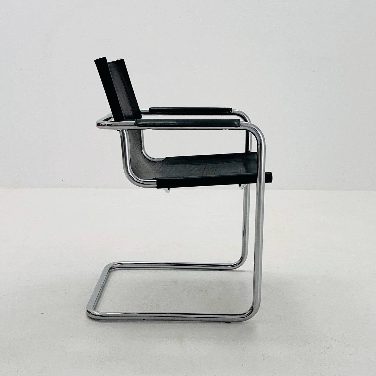 Mid century armchair by Matteo Grassi Model visitor black leather Italy 1980s