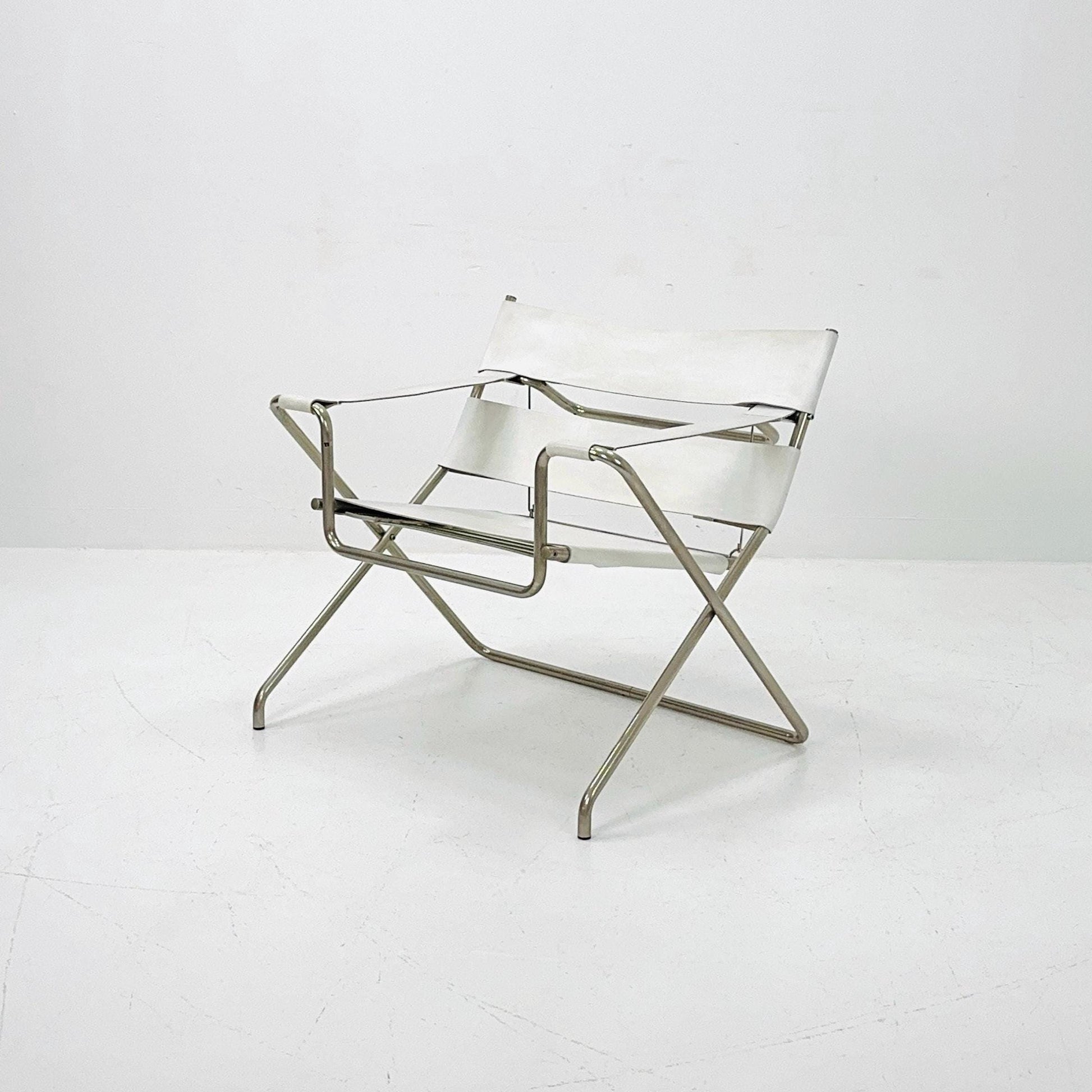 Mid century Folding Bauhaus D4 leather armchair by Marcel Breuer for Tecta, 1960s