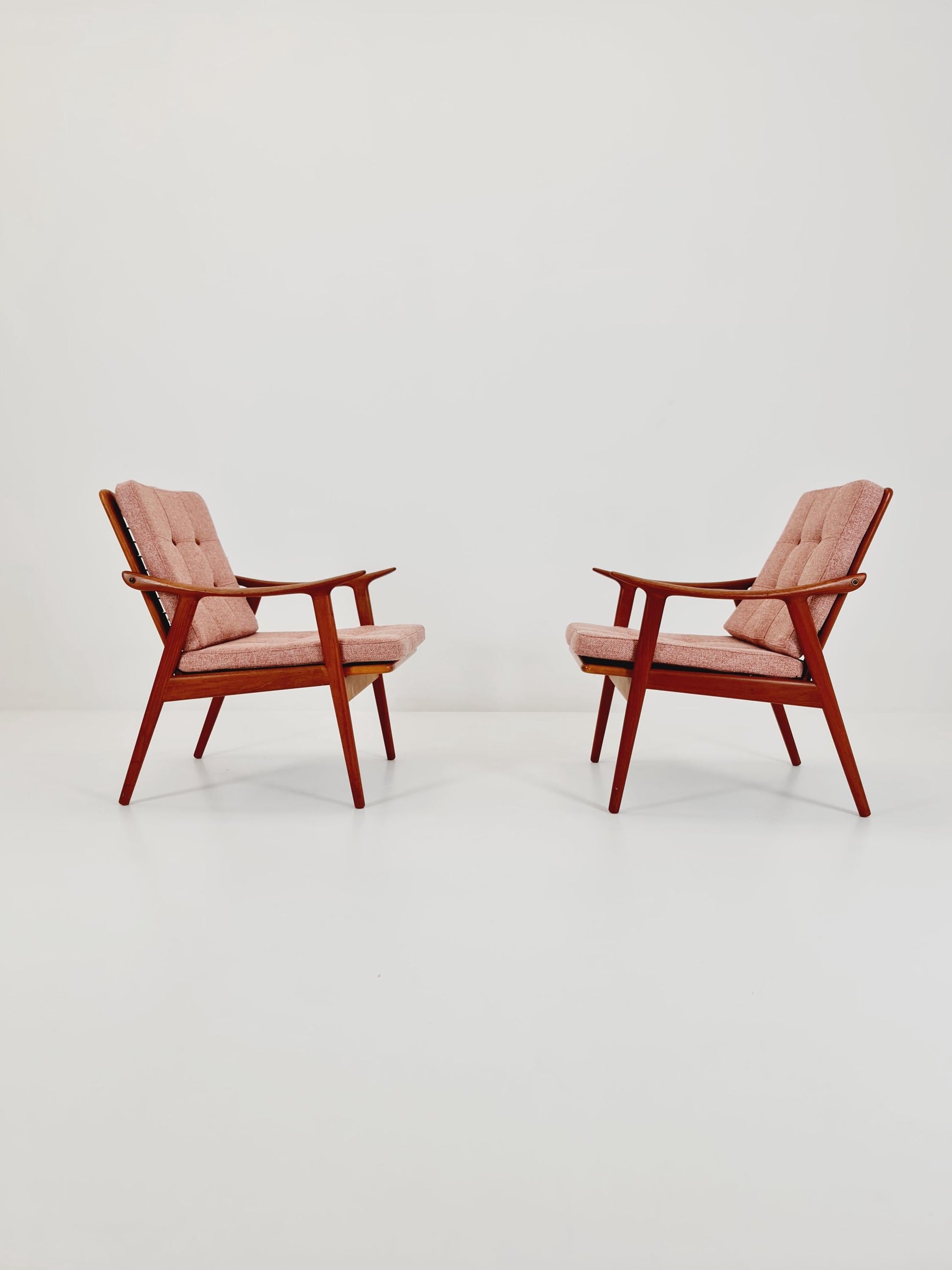 1 of 2 Mid-century Rare Scandinavian solid teak lounge chair By Fredrik Kayser for Vante , 1950s