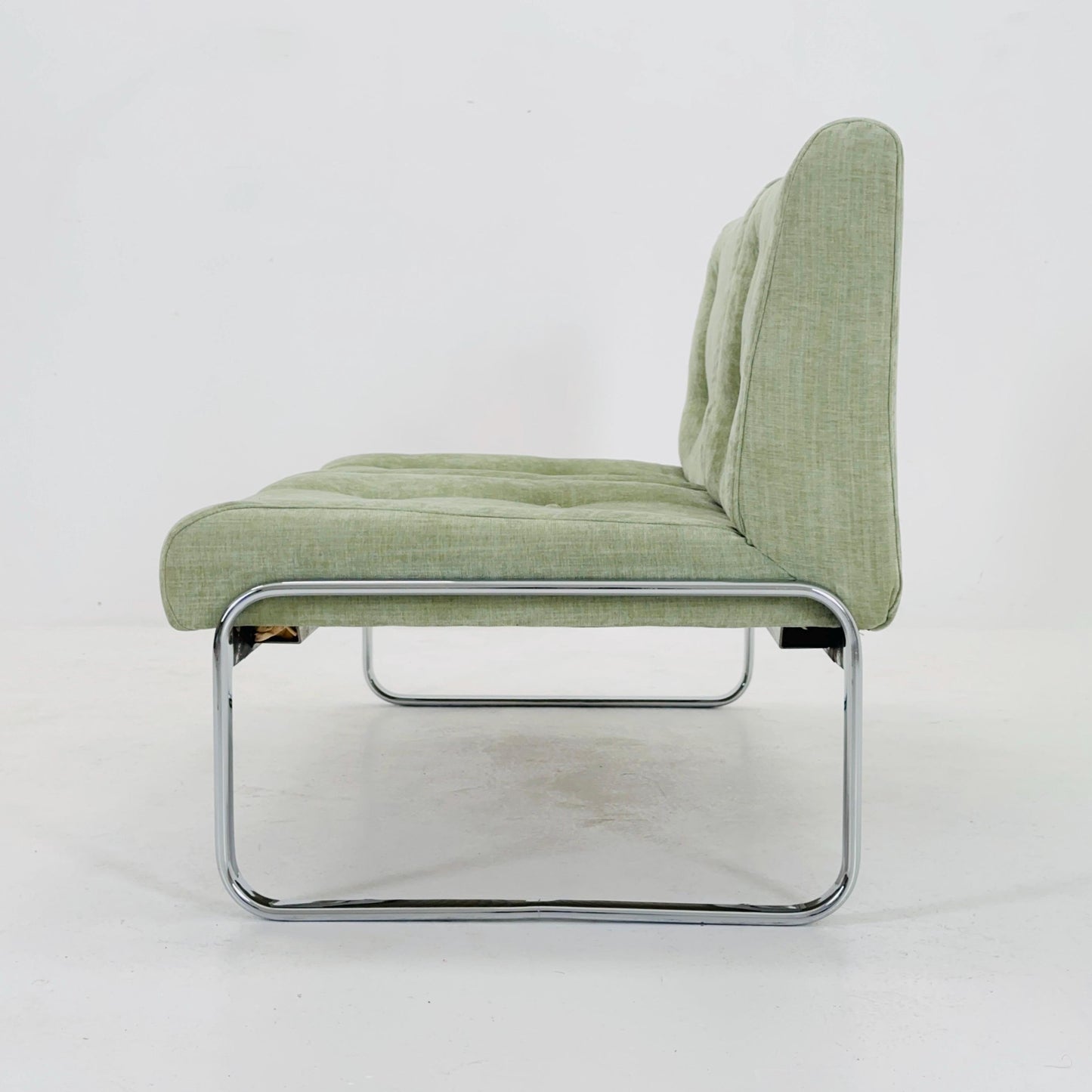 Mid-Century Modern sofa by RH Design, Bauhaus design light green fabric Italy 1980s