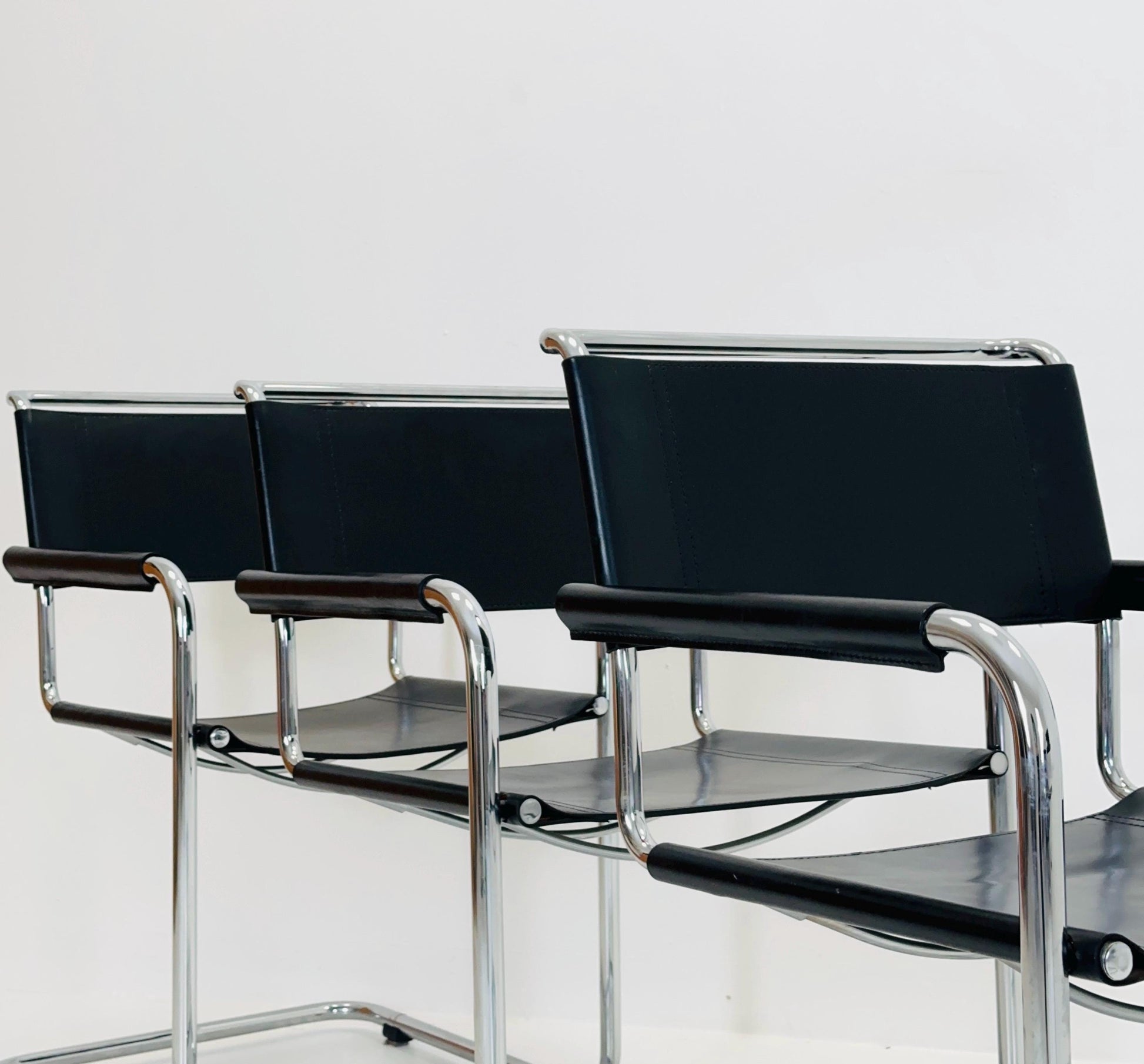 Set of 4 Mid Century S34 armchairs black leather by Mart Stam for Italia Mobilia 1980s