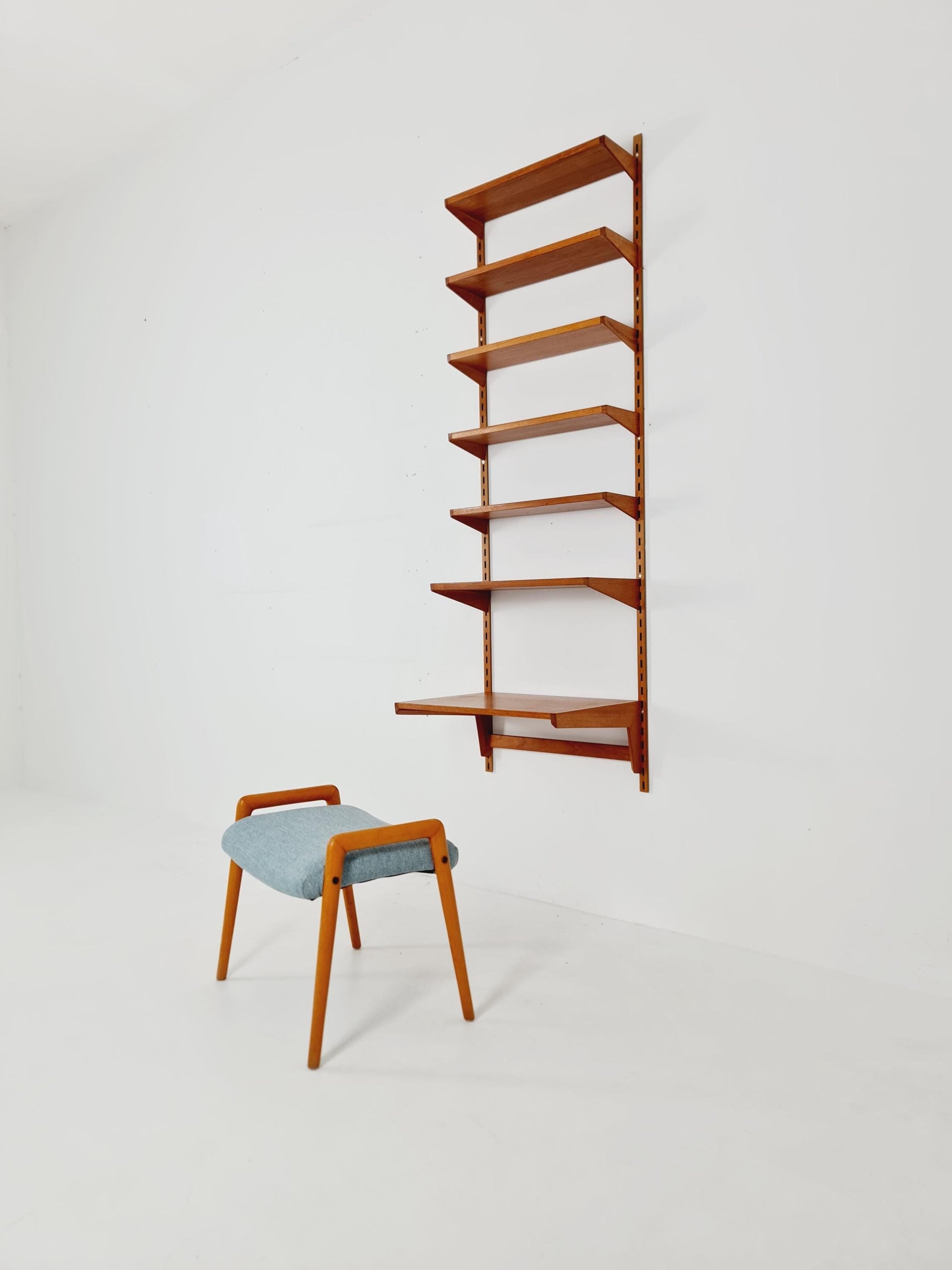 Danish modern modular Teak shelving system by Kai kristansen for FH Möbel , Denmark, 1960s