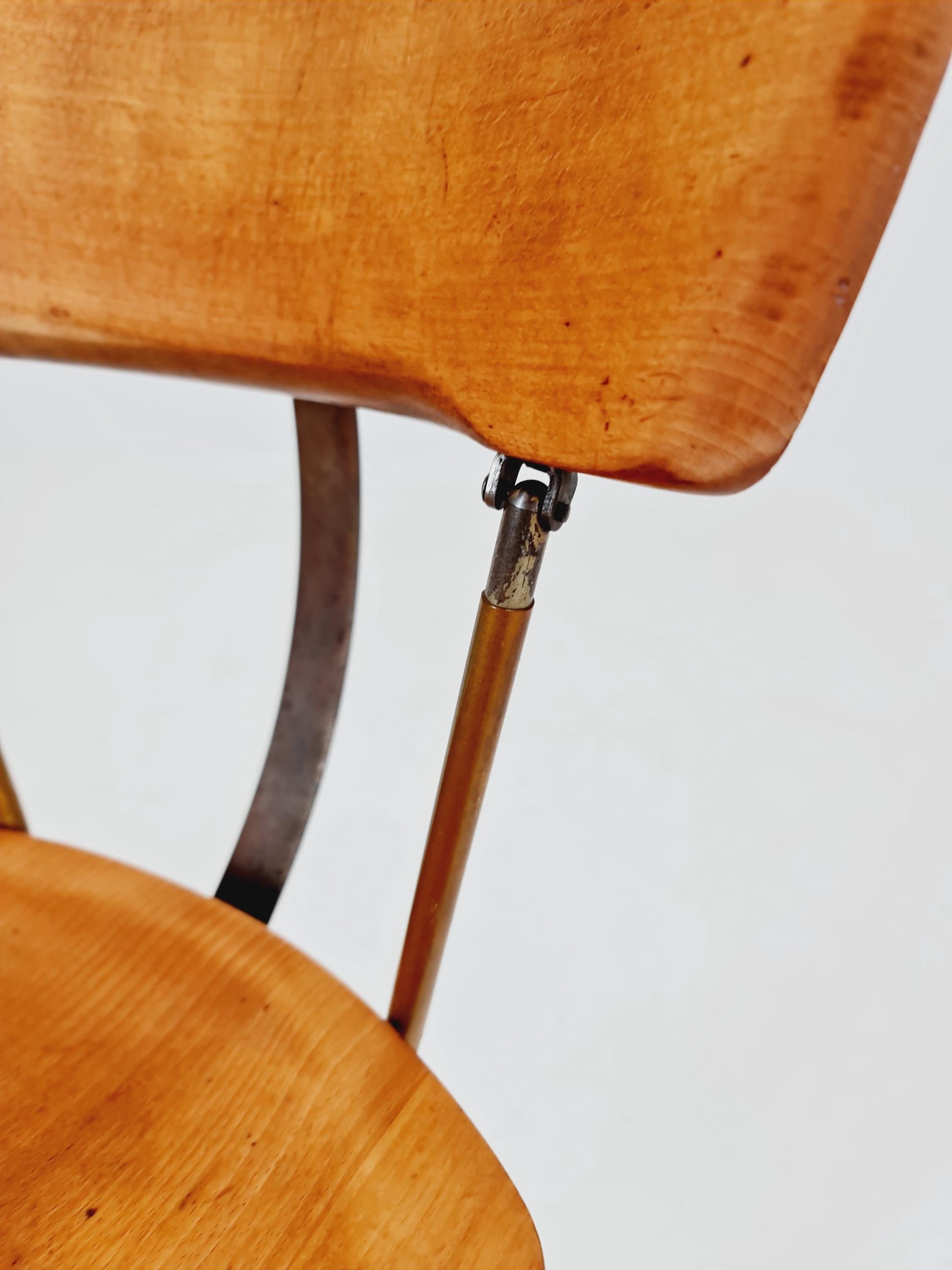 Bauhaus swivel office chair in solid wood By Stoll Giroflex ,1950s