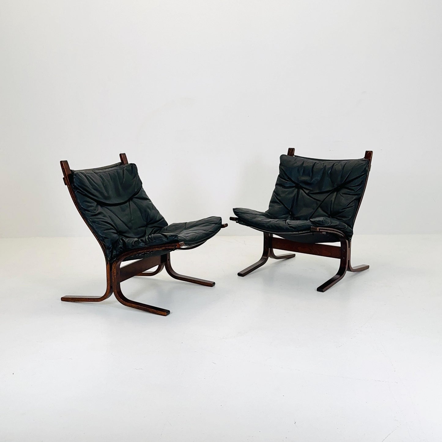 Set of 2 Mid century armchair “Siesta” by Ingmar Relling, Westnofa Furniture, Norway 1960s