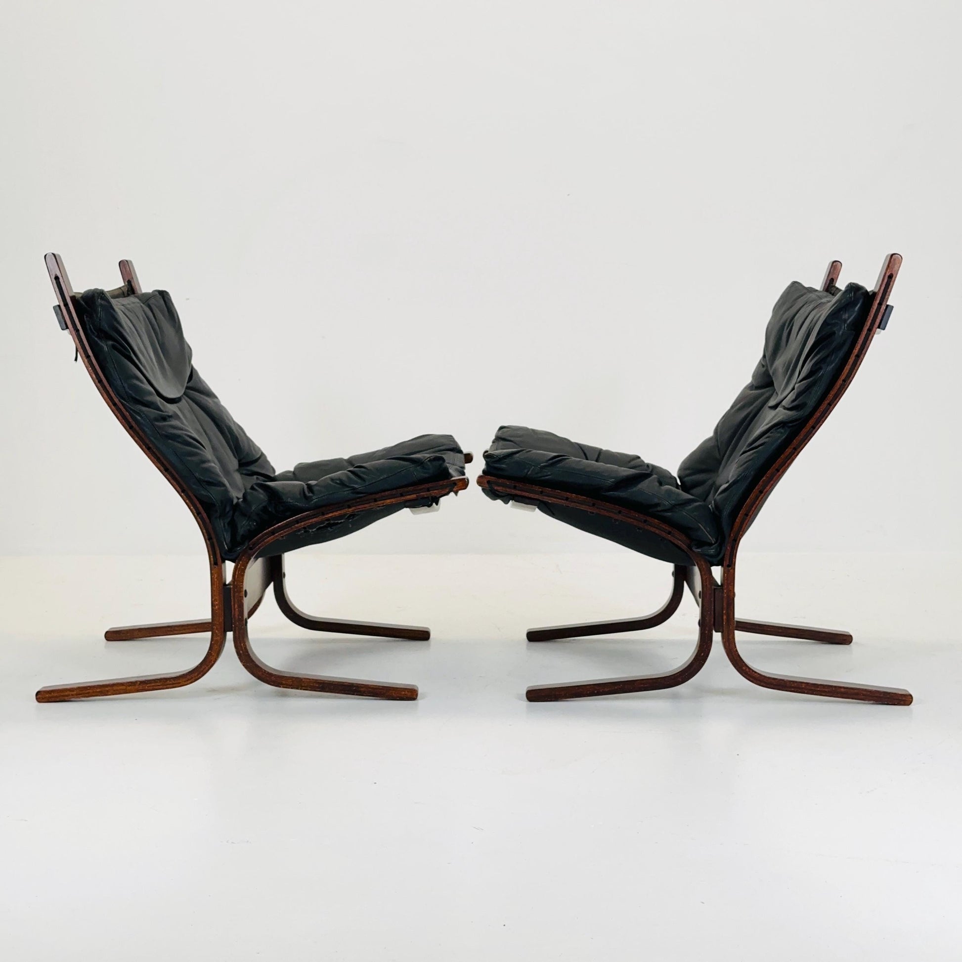 Set of 2 Mid century armchair “Siesta” by Ingmar Relling, Westnofa Furniture, Norway 1960s