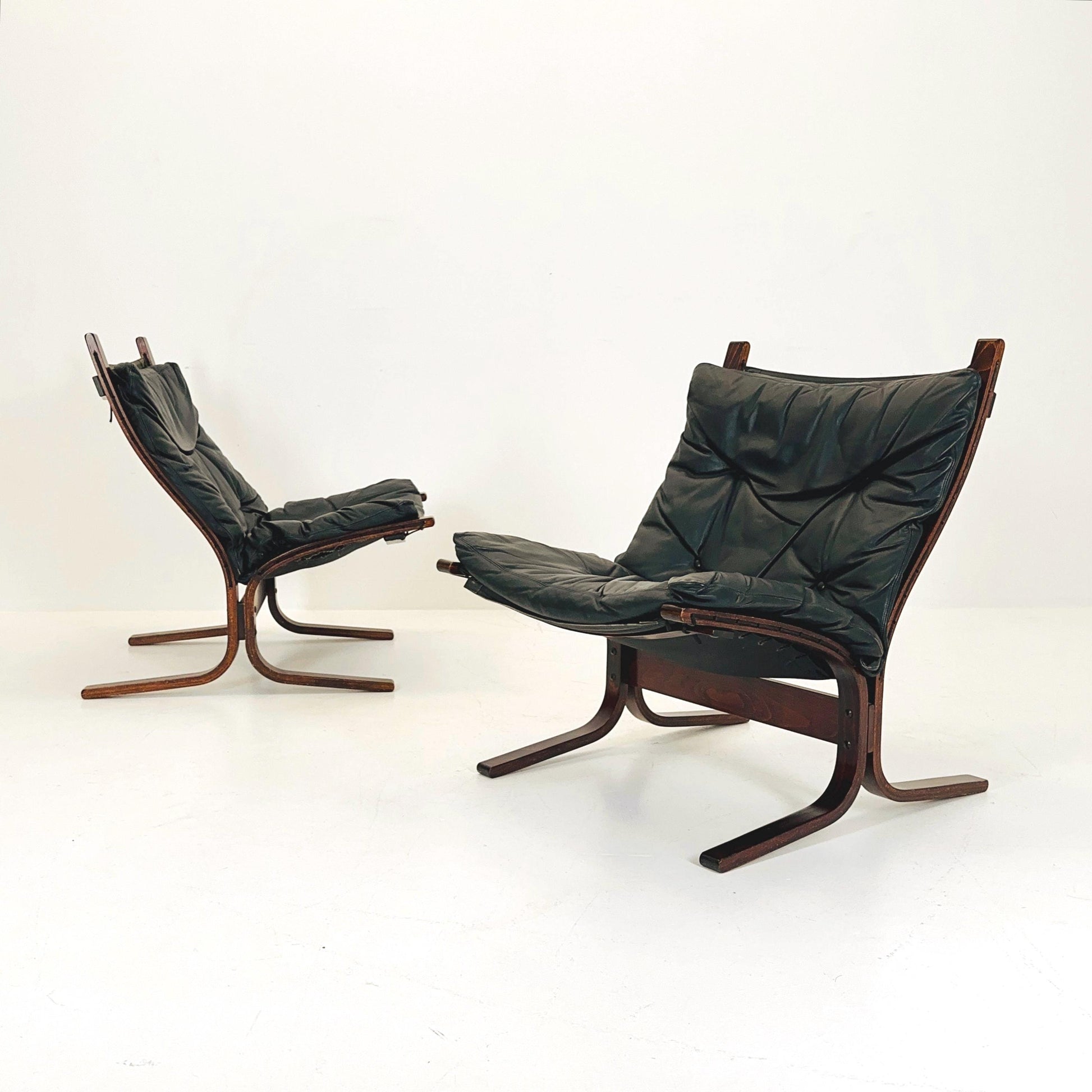 Set of 2 Mid century armchair “Siesta” by Ingmar Relling, Westnofa Furniture, Norway 1960s