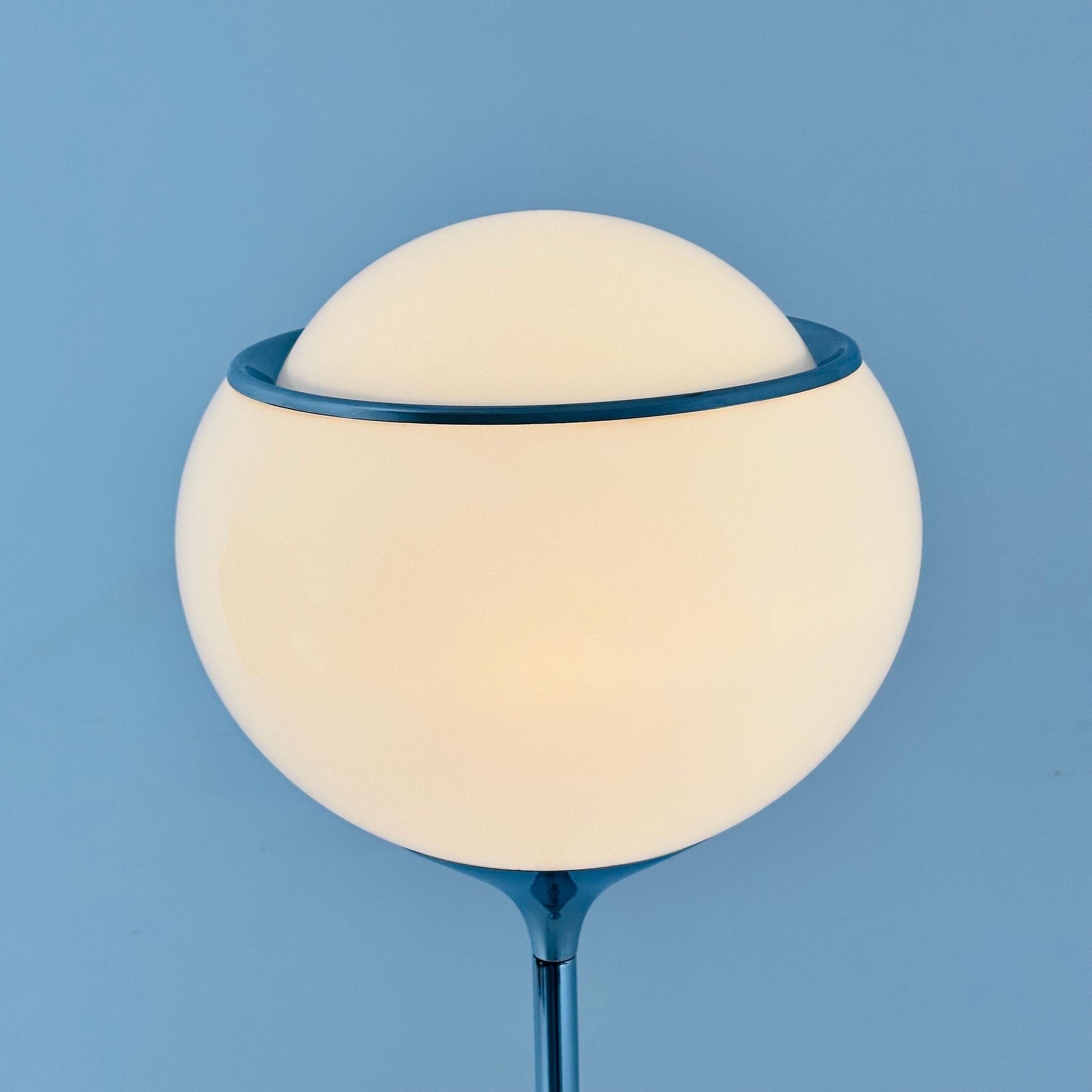 Mid century Bud Grande Floor Lamp by Studio 6G by Luigi Massoni for Guzzini, 1968