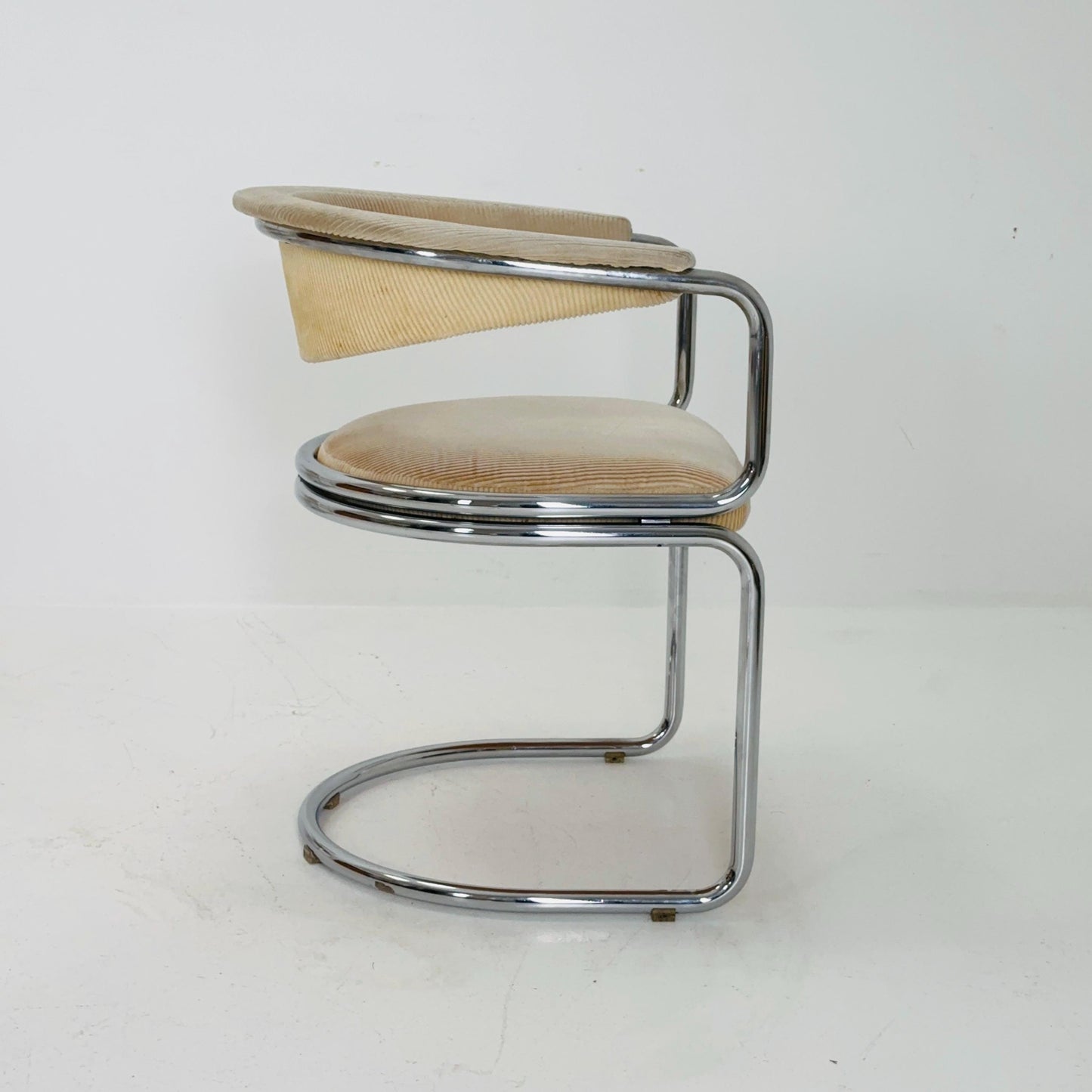 Set of 4 Mid century Italian Tricia Guild Series velvet beige Armchairs 1970s Switzerland
