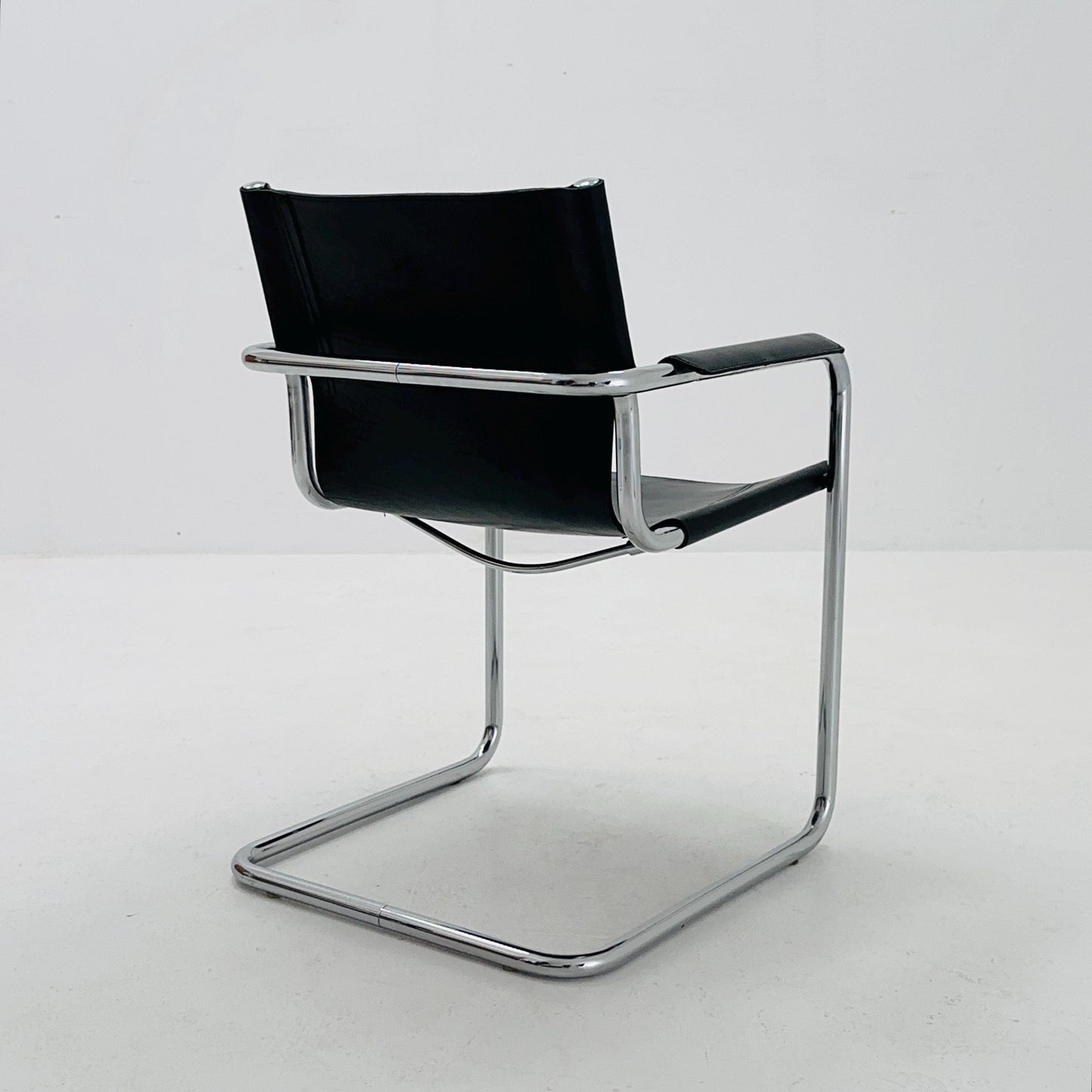 Mid century armchair by Matteo Grassi Model visitor black leather Italy 1980s