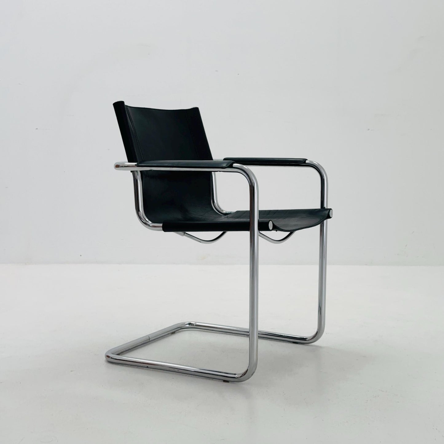 Mid century armchair by Matteo Grassi Model visitor black leather Italy 1980s