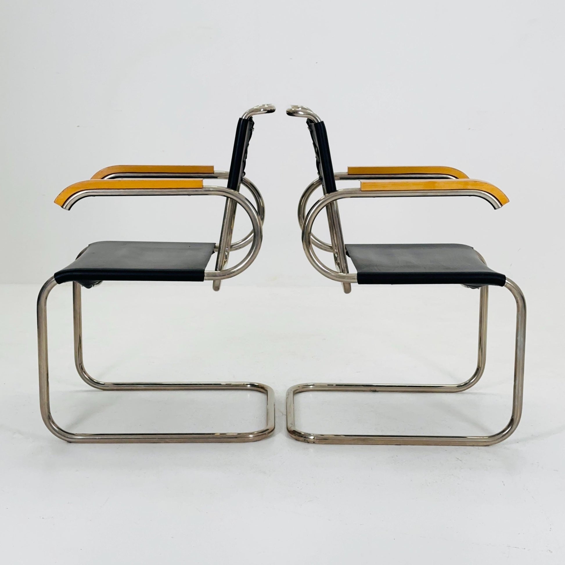 1 of 2 Mid century Cantilever D40 armchair for Marcel Breuer By Tecta Germany 1980s