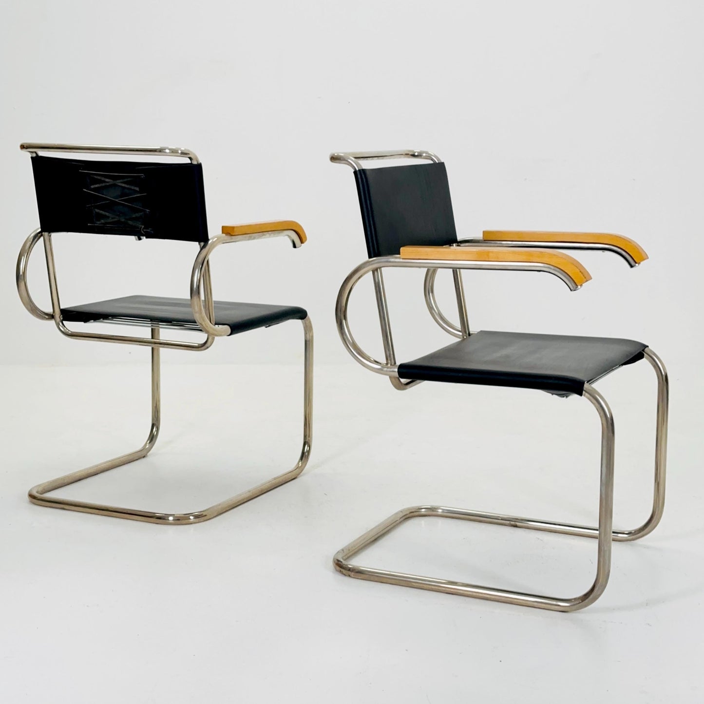 1 of 2 Mid century Cantilever D40 armchair for Marcel Breuer By Tecta Germany 1980s