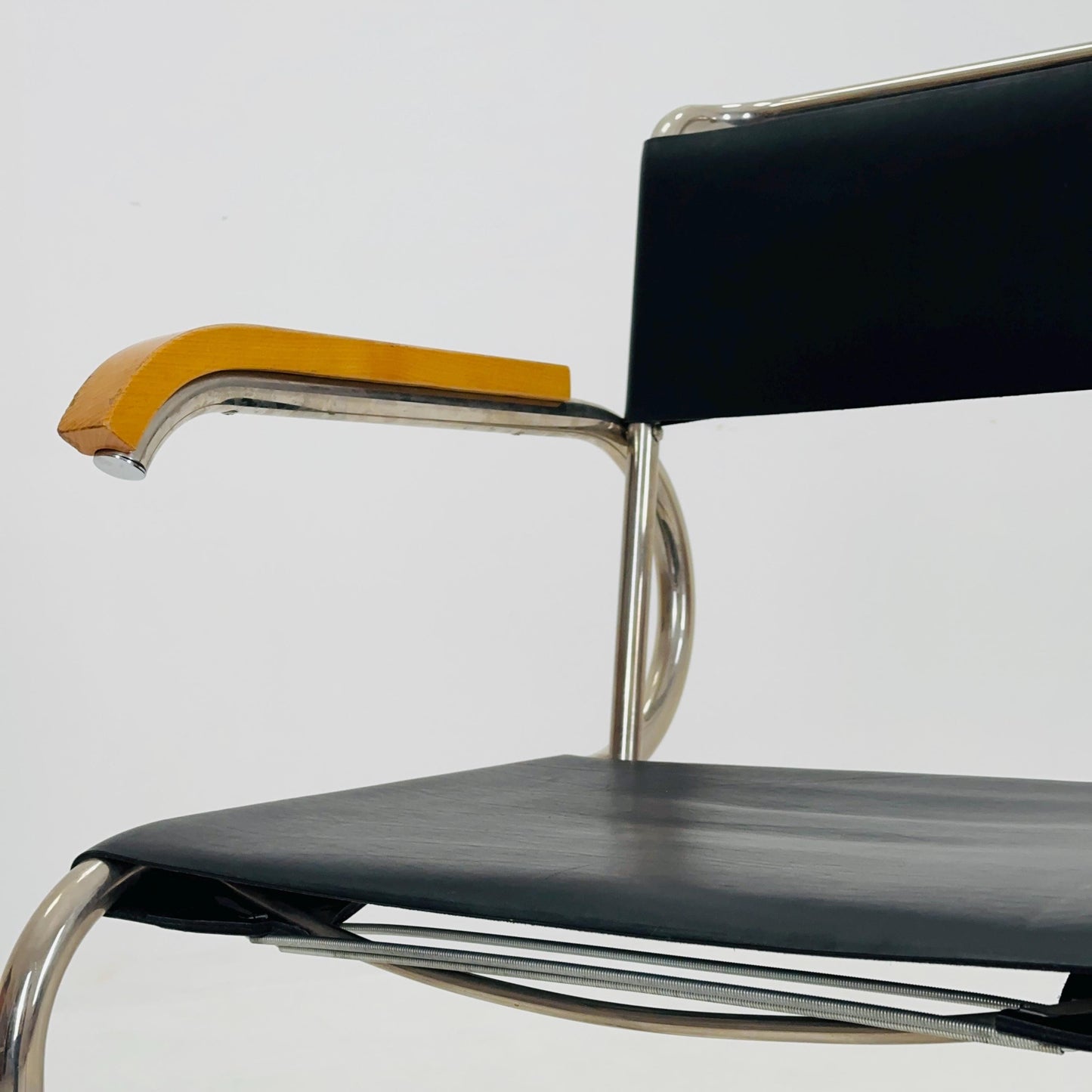 1 of 2 Mid century Cantilever D40 armchair for Marcel Breuer By Tecta Germany 1980s