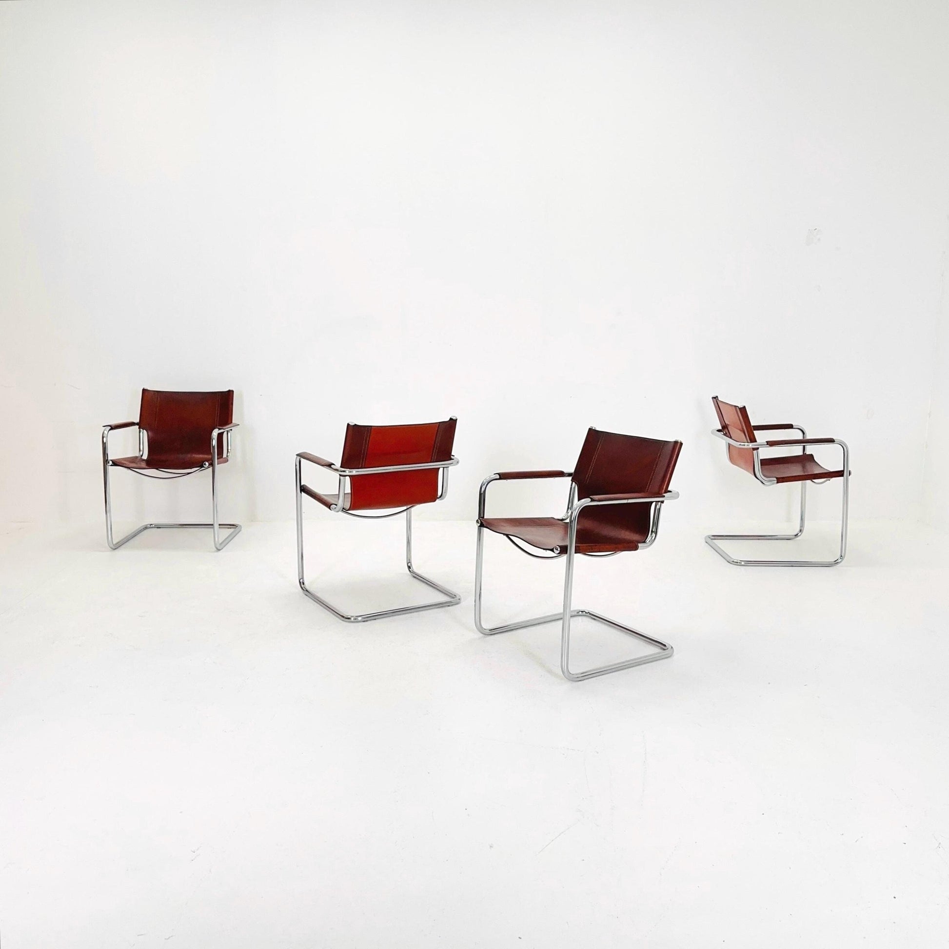 set of 4 Matteo Grassi original Bauhaus design Visitor model Chair dark cognac Leather 1970s Italy