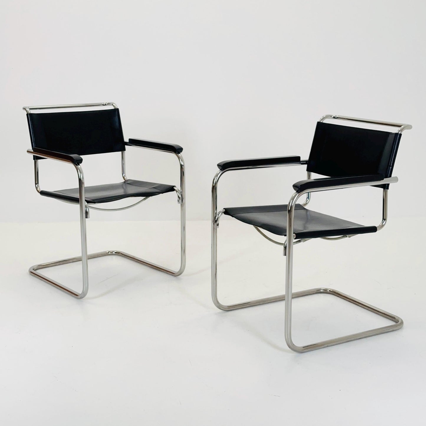 Set of 2 Bauhaus black leather iconic armchairs by mart Stam for Thonet 1980s
