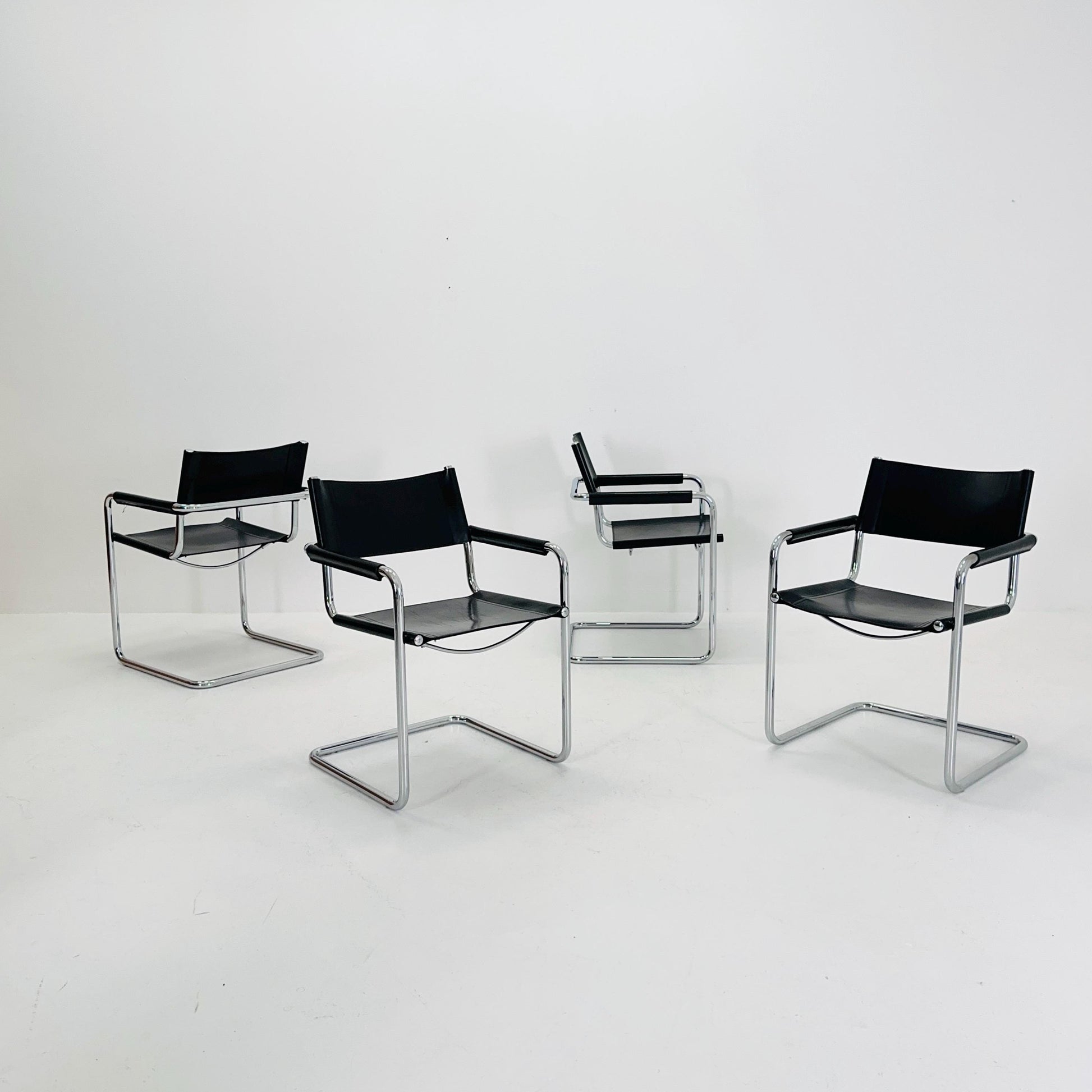 Set of 4 Mid century B34 Matteo Grassi Mg5 black leather cantilever chairs by Mart Stam italy 1980s