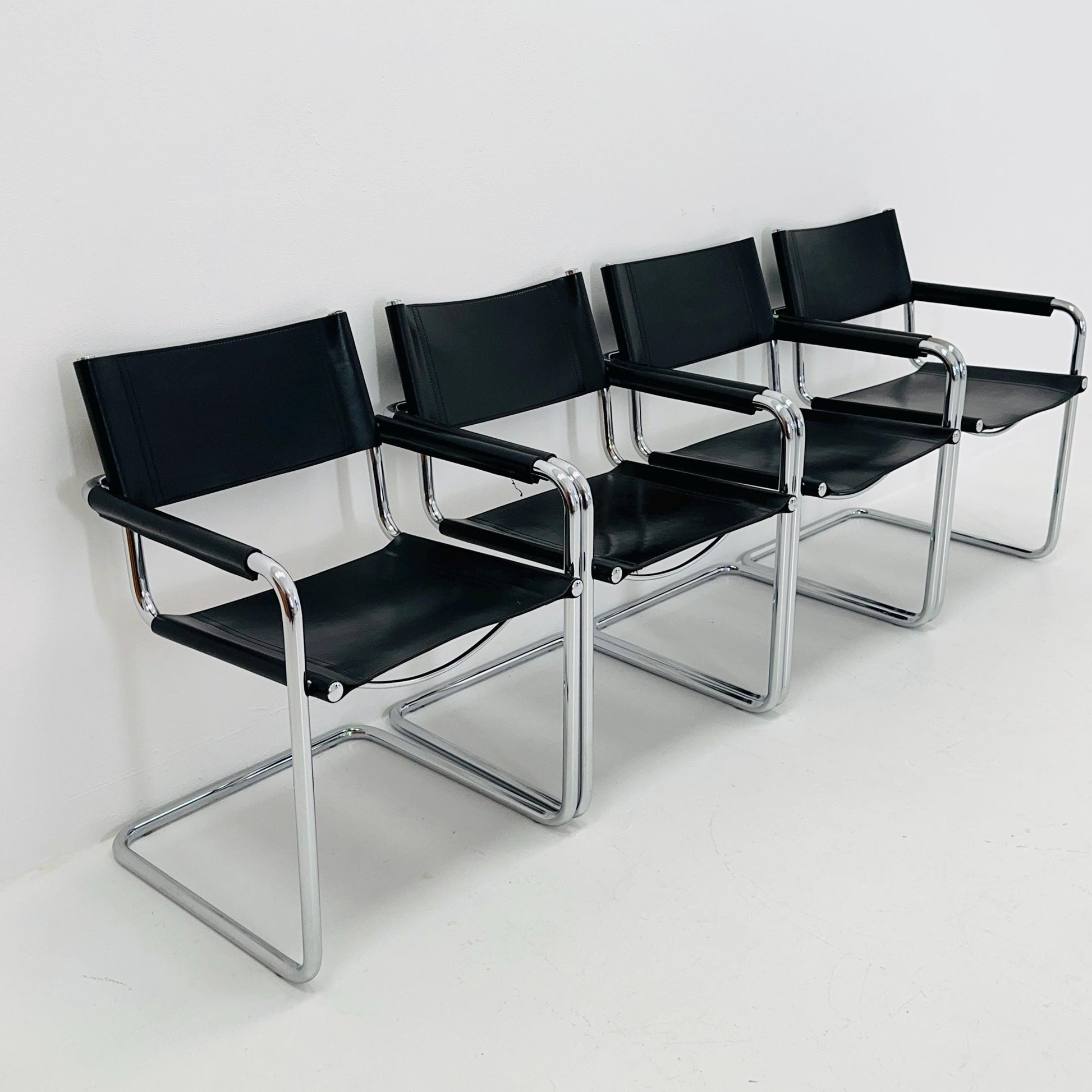 Set of 4 Mid century B34 Matteo Grassi Mg5 black leather cantilever chairs by Mart Stam italy 1980s