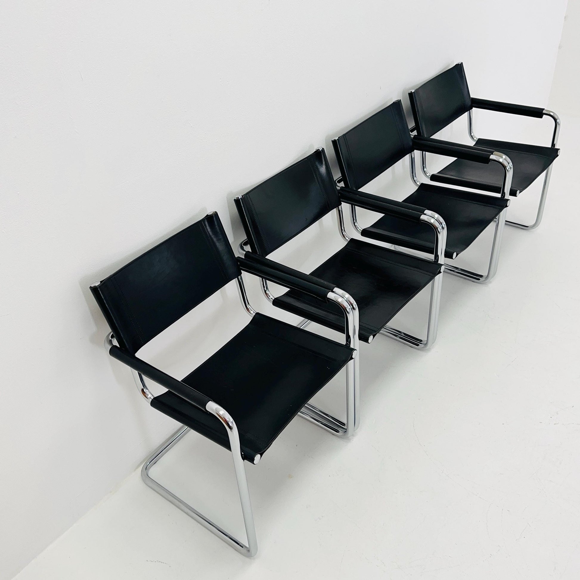 Set of 4 Mid century B34 Matteo Grassi Mg5 black leather cantilever chairs by Mart Stam italy 1980s