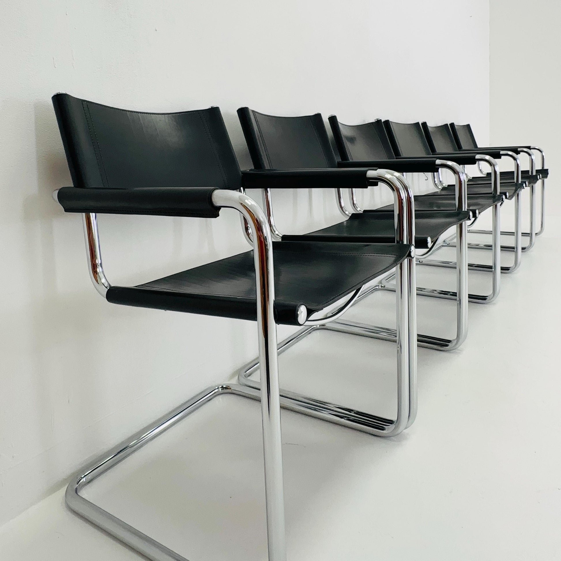 Set of 6 Mid century B34 Matteo Grassi Mg5 black leather cantilever chairs by Mart Stam italy 1980s
