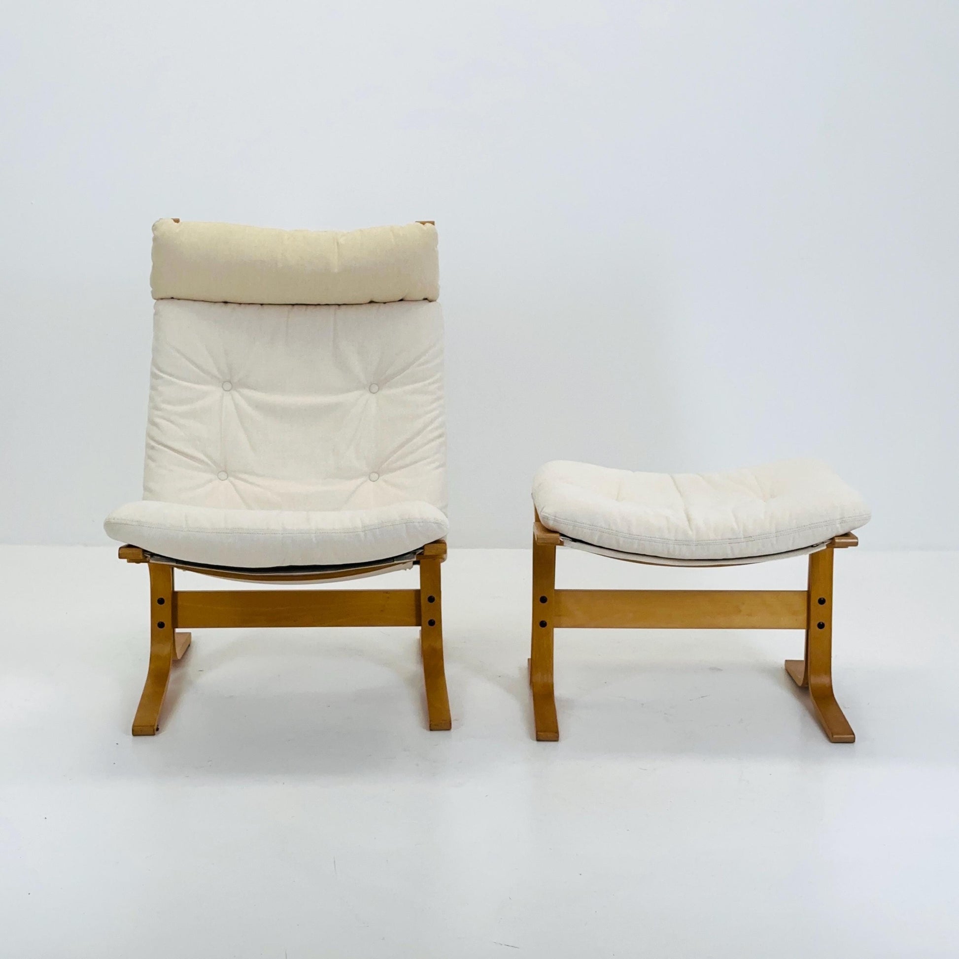 set of 2 Mid century rare cotton armchair “Siesta” and ottoman by Ingmar Relling, Westnofa Furniture, Norway. 1990s