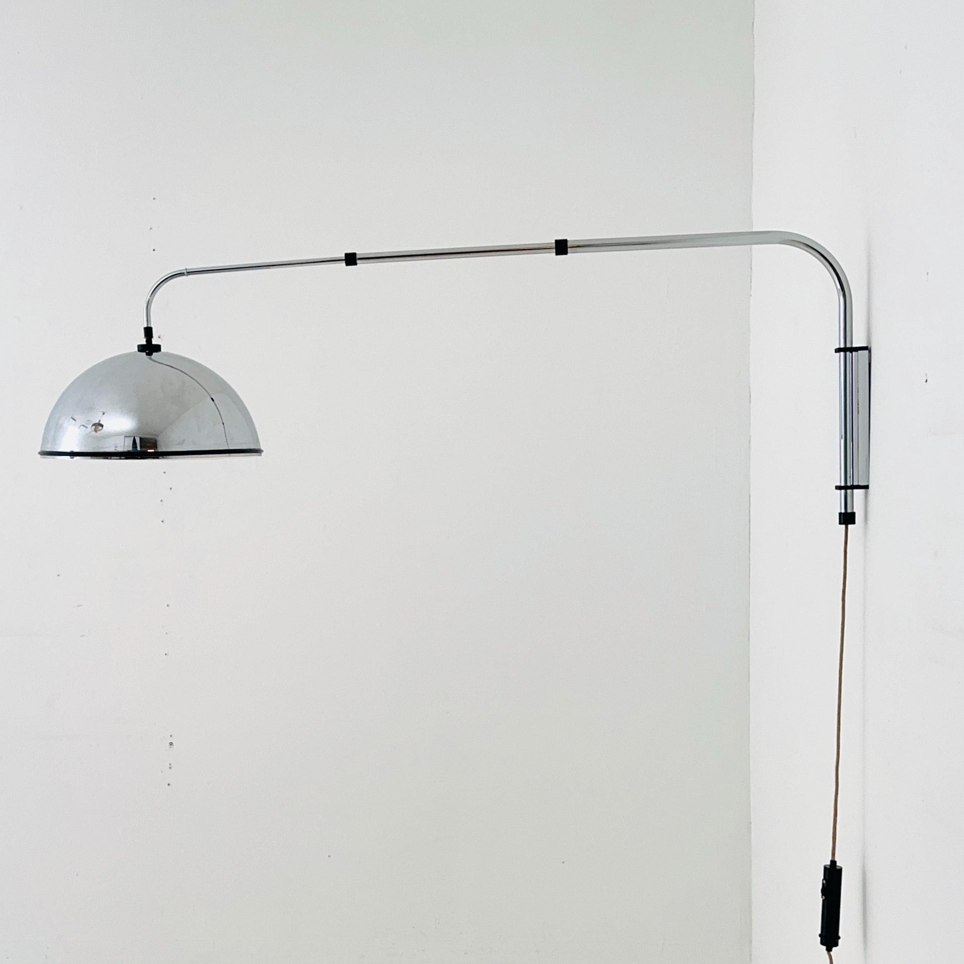 Mid century Wall-Mounted Adjustable Pendant Lamp | Height & Length | Bauhaus design, 1980s Italy