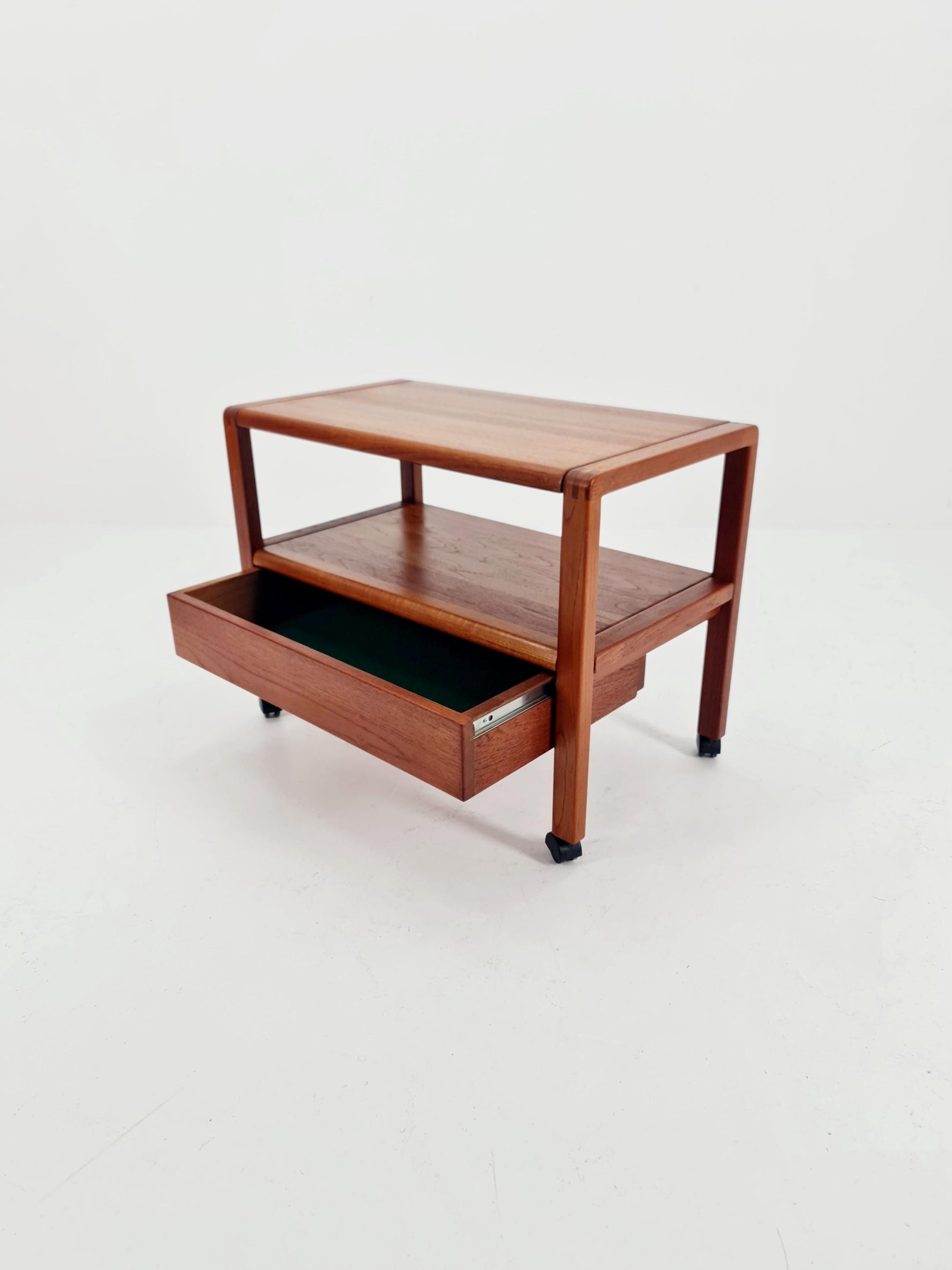 Vintage mid century danish trolley in solid teak/ bar cart By Salling Stolefabrik, 1960s