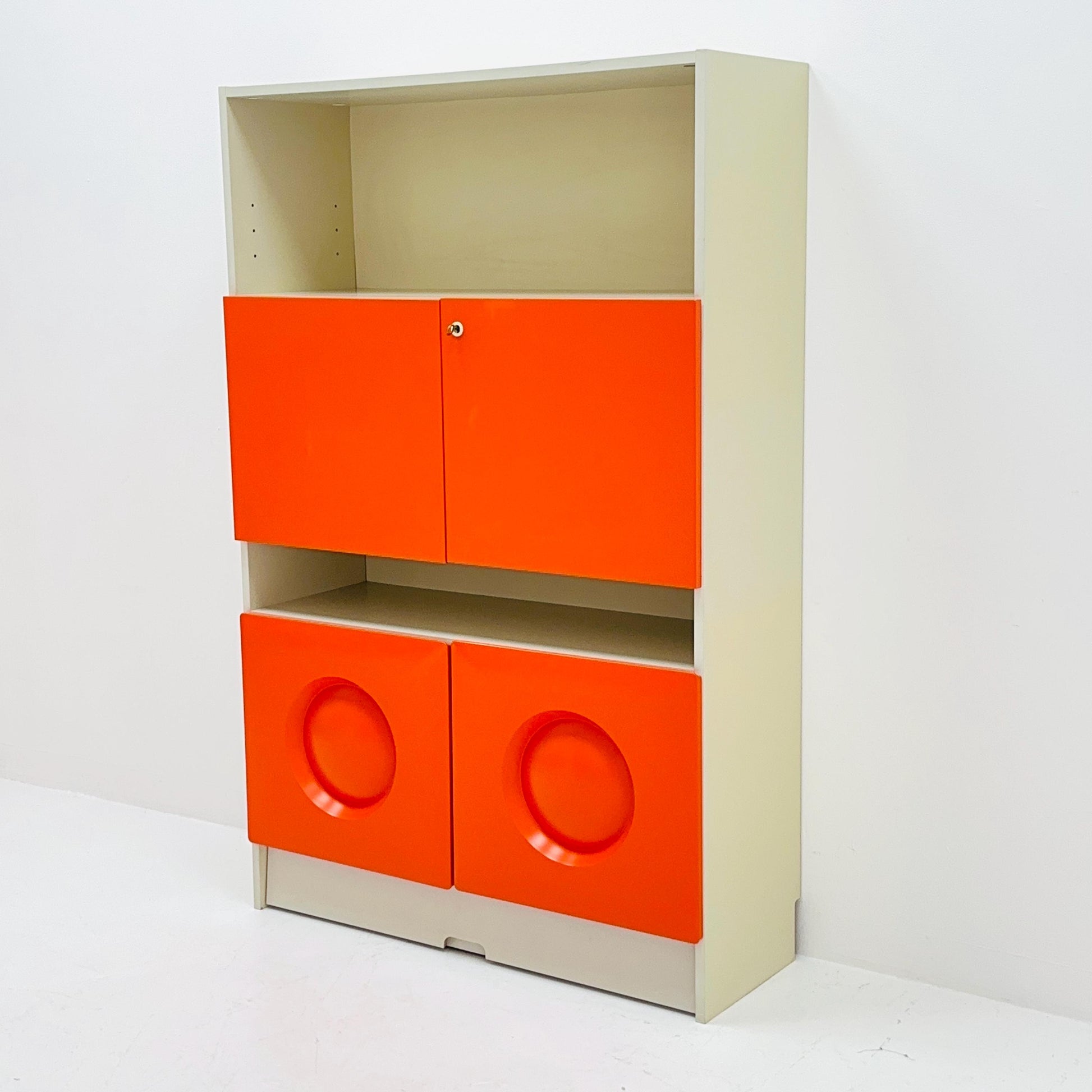 Space age Vintage Gwinner Deutschland Cabinet 1970s