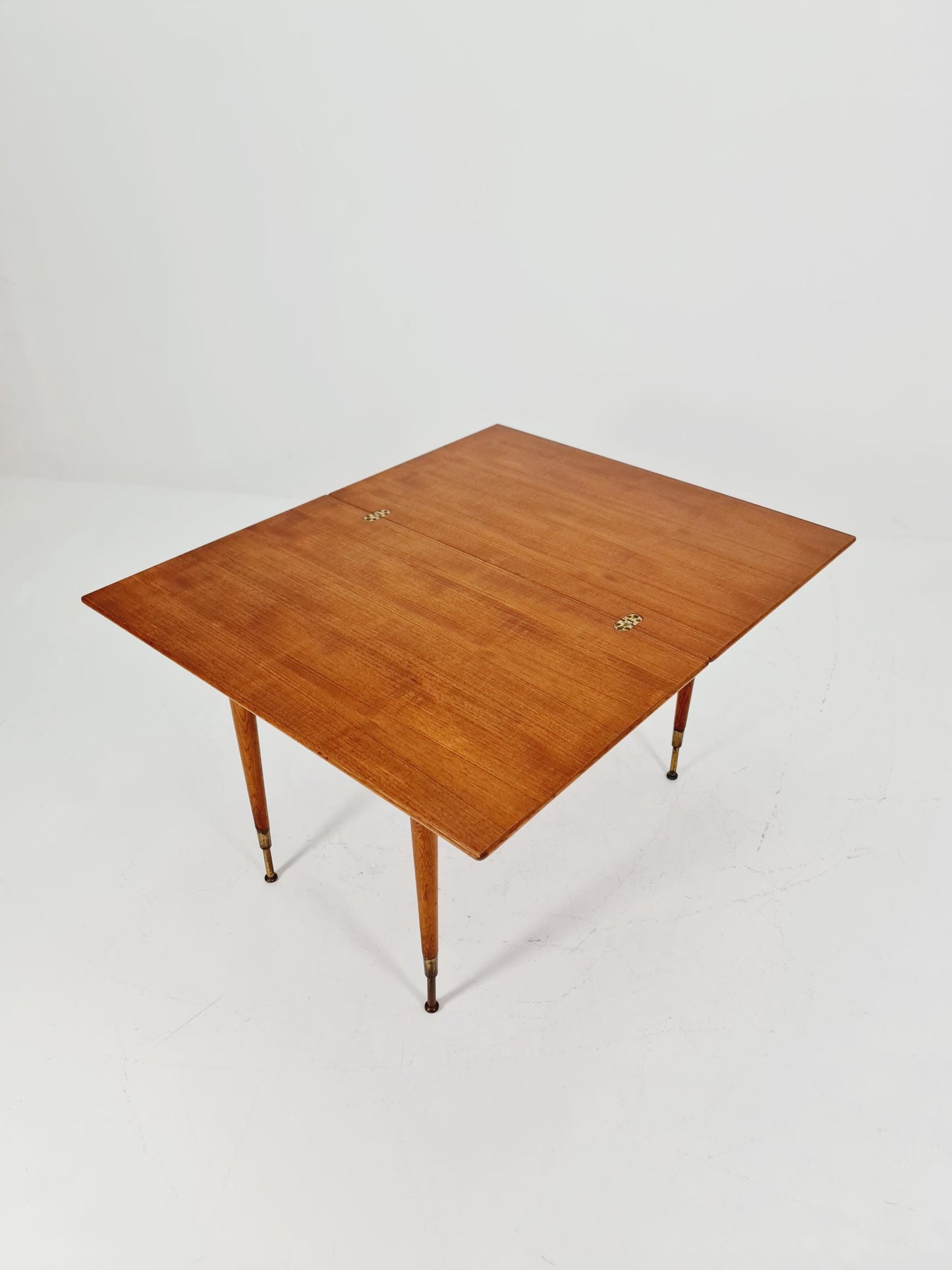 Dining German teak vintage extendable table, by Kitifa Möbel 1950s