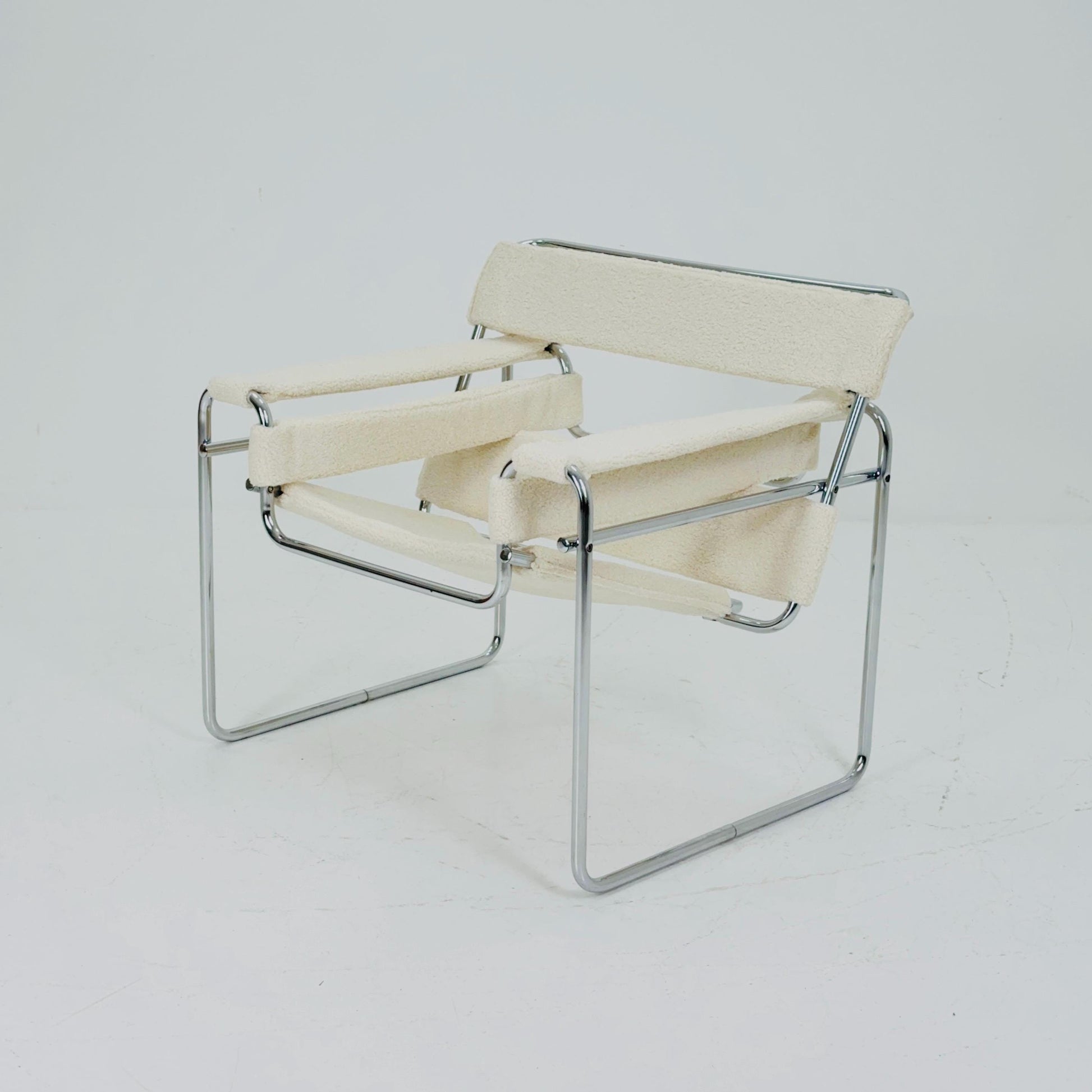 Mid century B3 armchair WASSILY by Marcel Brauer in white Teddy Fabric 1990s Italy