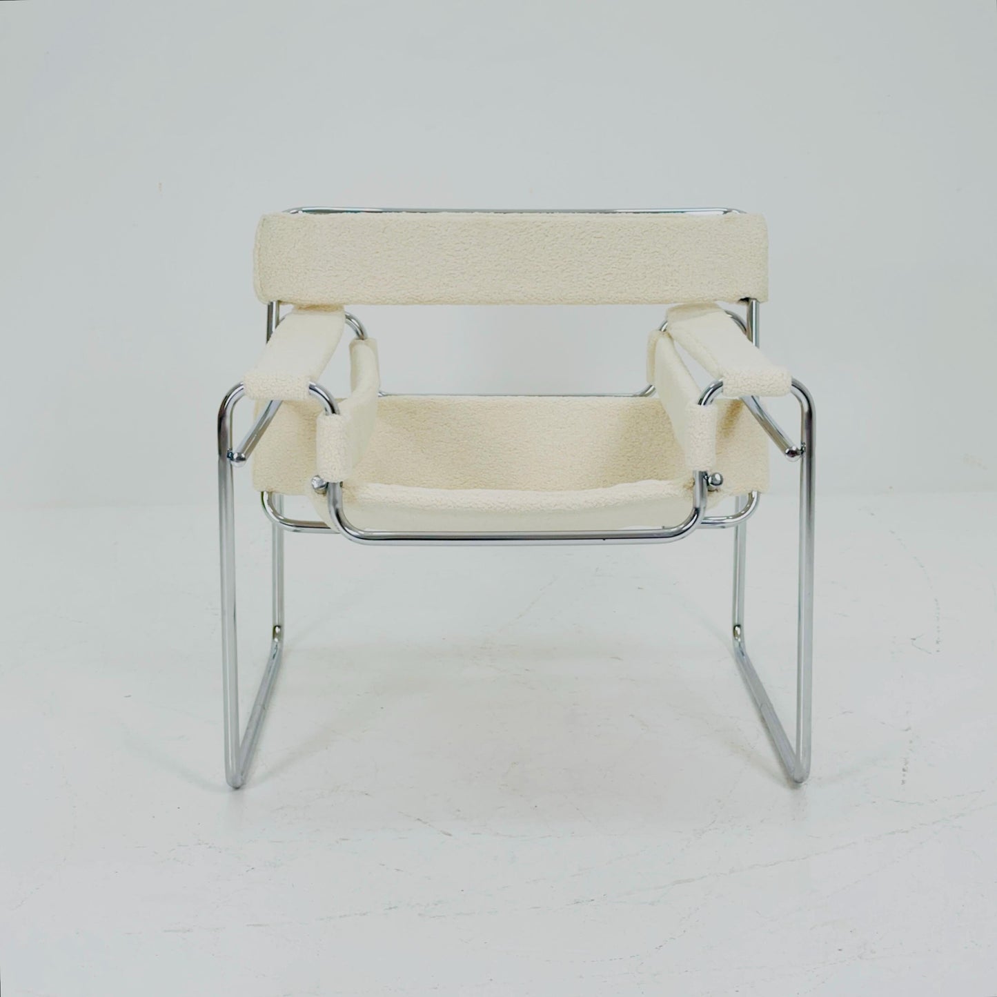 Mid century B3 armchair WASSILY by Marcel Brauer in white Teddy Fabric 1990s Italy