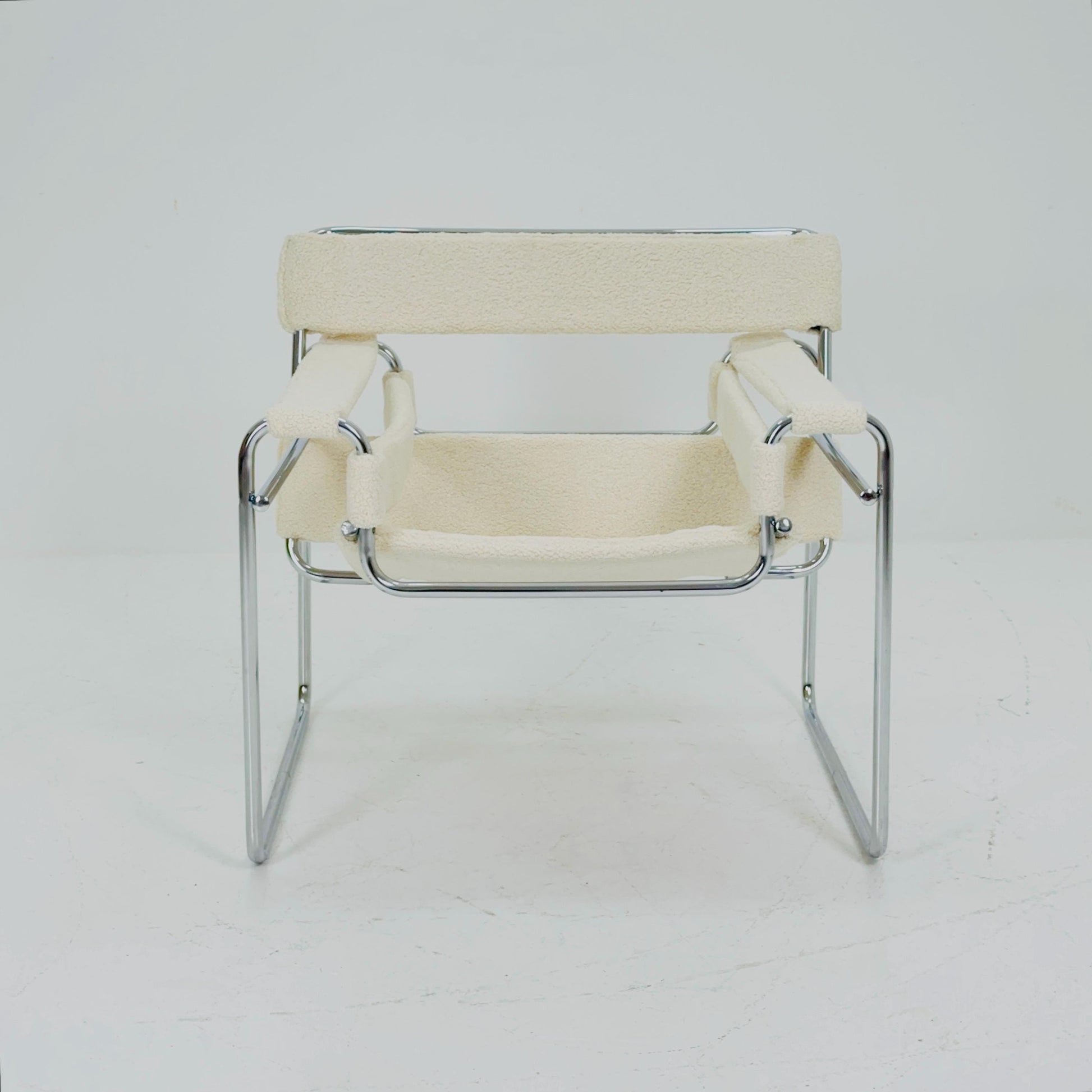 Mid century B3 armchair WASSILY by Marcel Brauer in white Teddy Fabric 1990s Italy