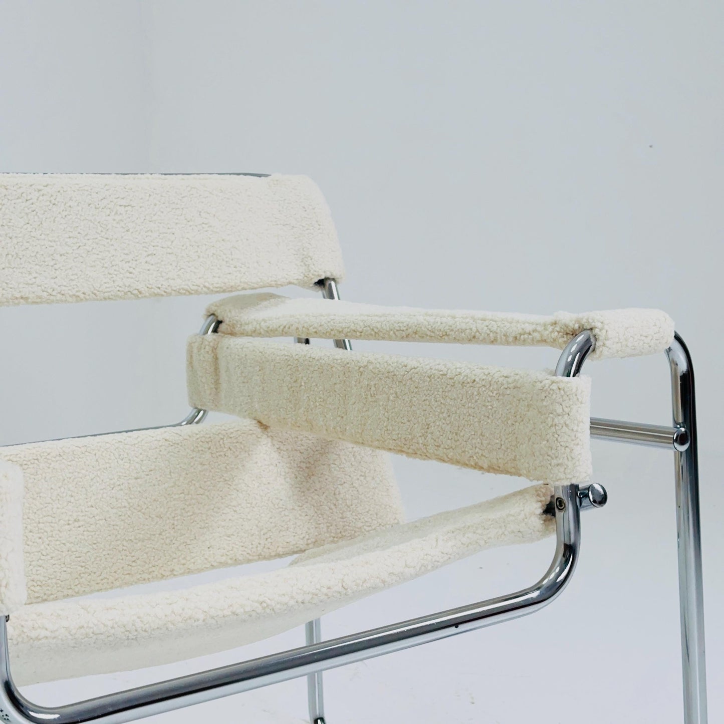 Mid century B3 armchair WASSILY by Marcel Brauer in white Teddy Fabric 1990s Italy