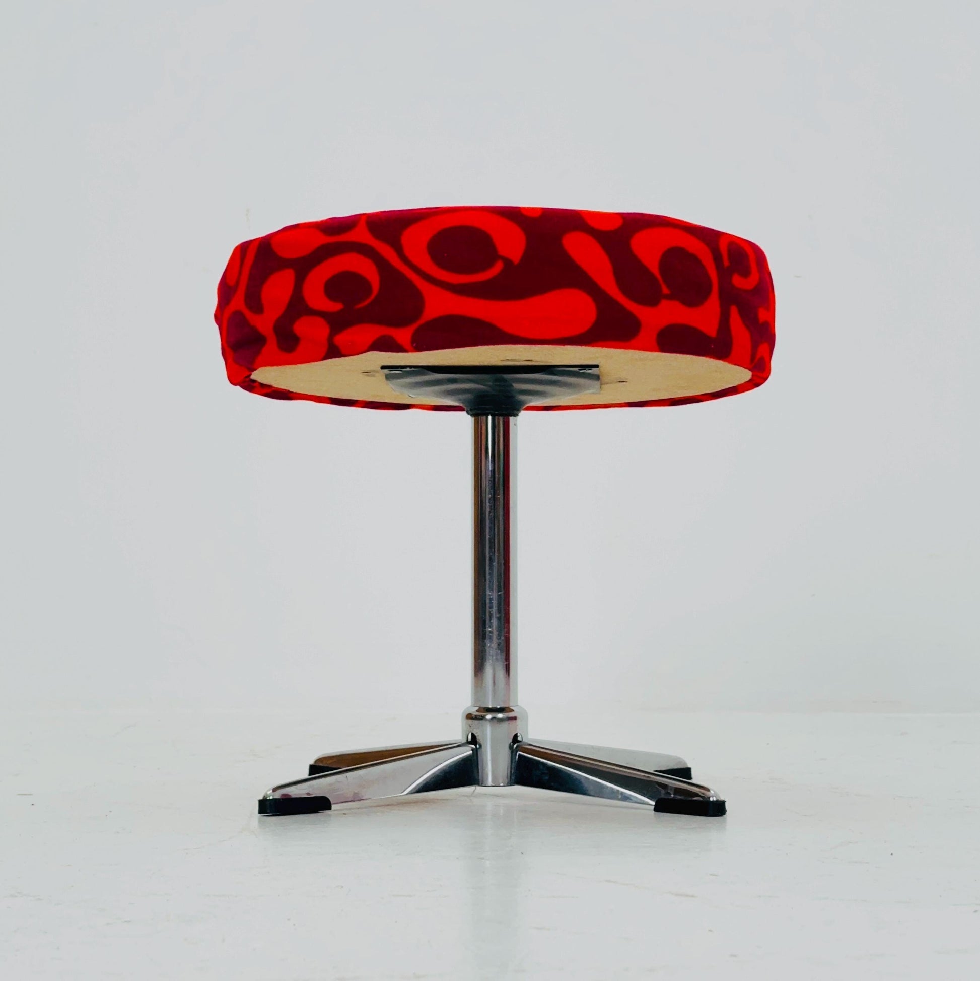Mid century tulip stool space age design 1970s Germany
